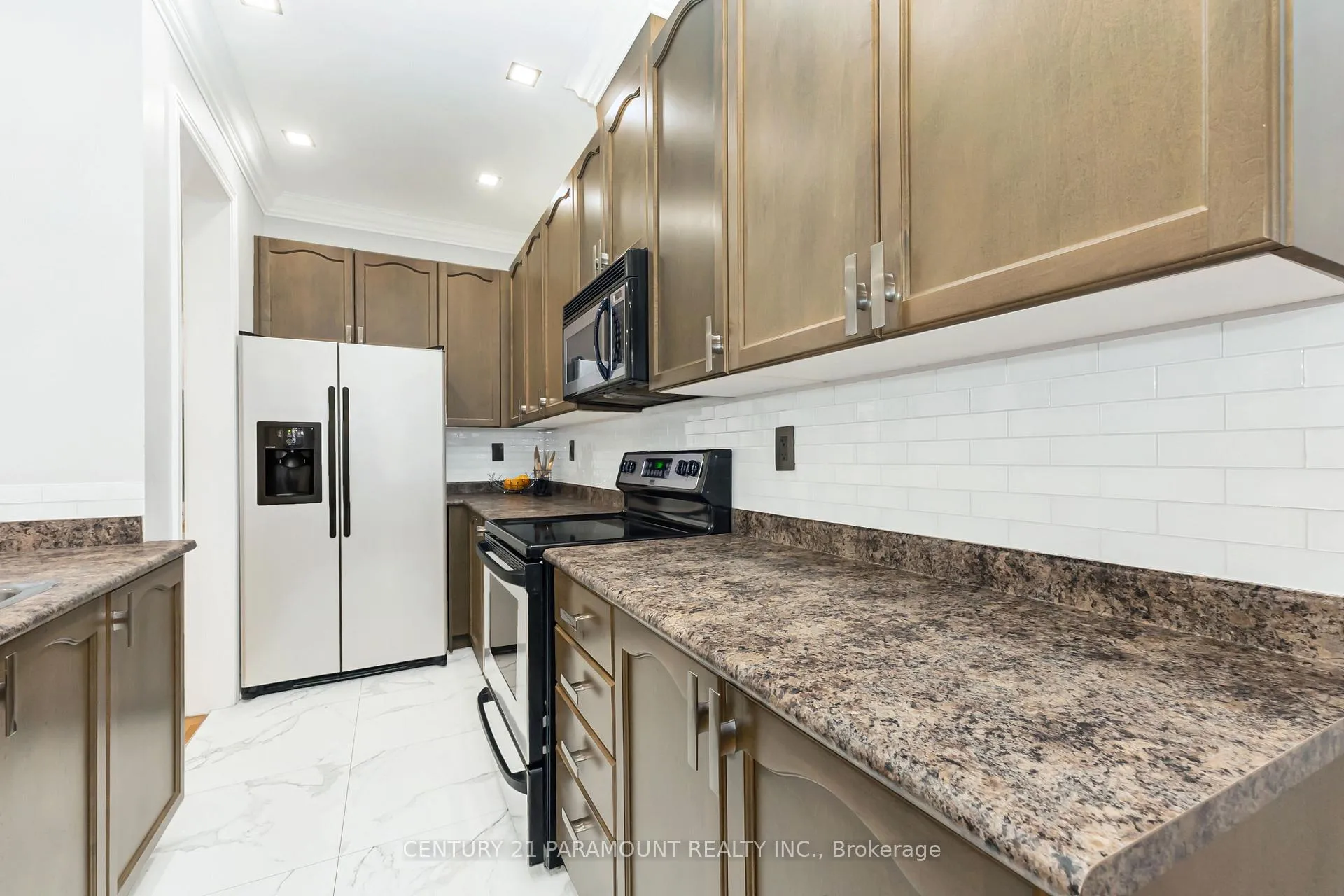 Photo 16 of 108 Silent Pond Crescent, Brampton, Madoc — HOMEH