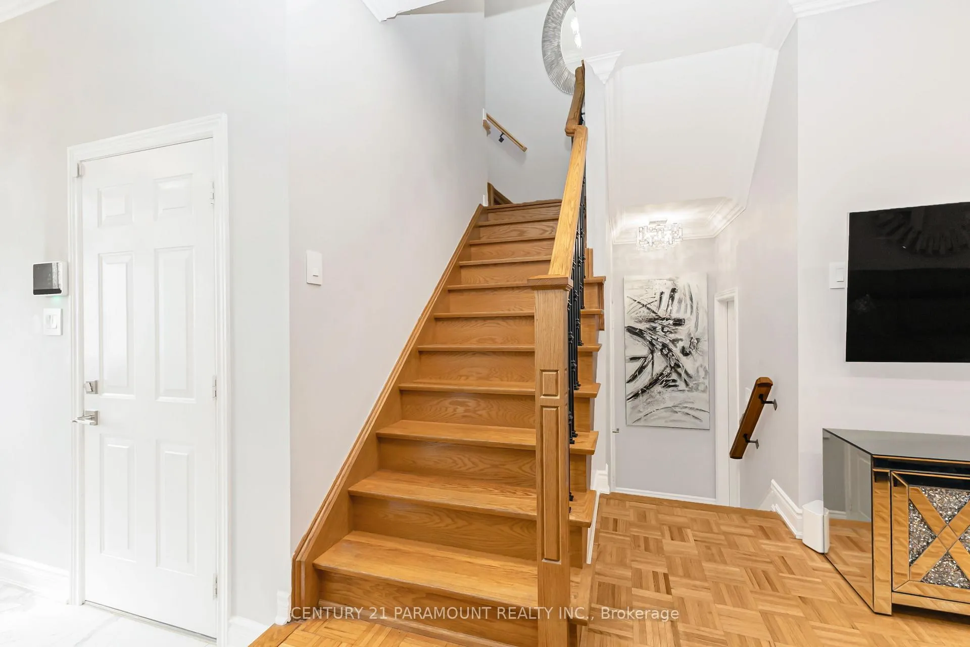 Photo 18 of 108 Silent Pond Crescent, Brampton, Madoc — HOMEH