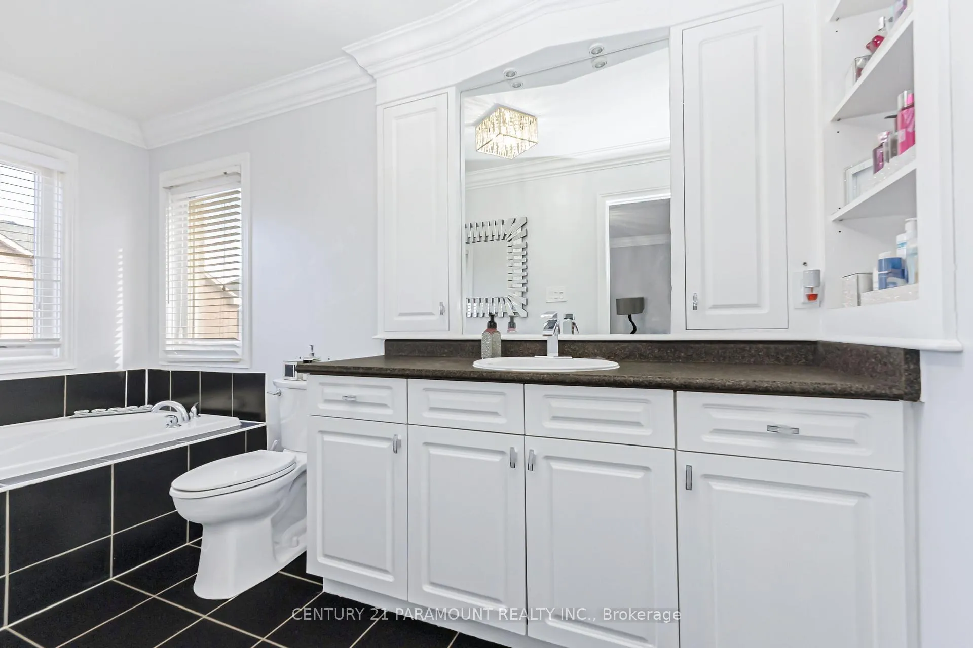 Photo 24 of 108 Silent Pond Crescent, Brampton, Madoc — HOMEH