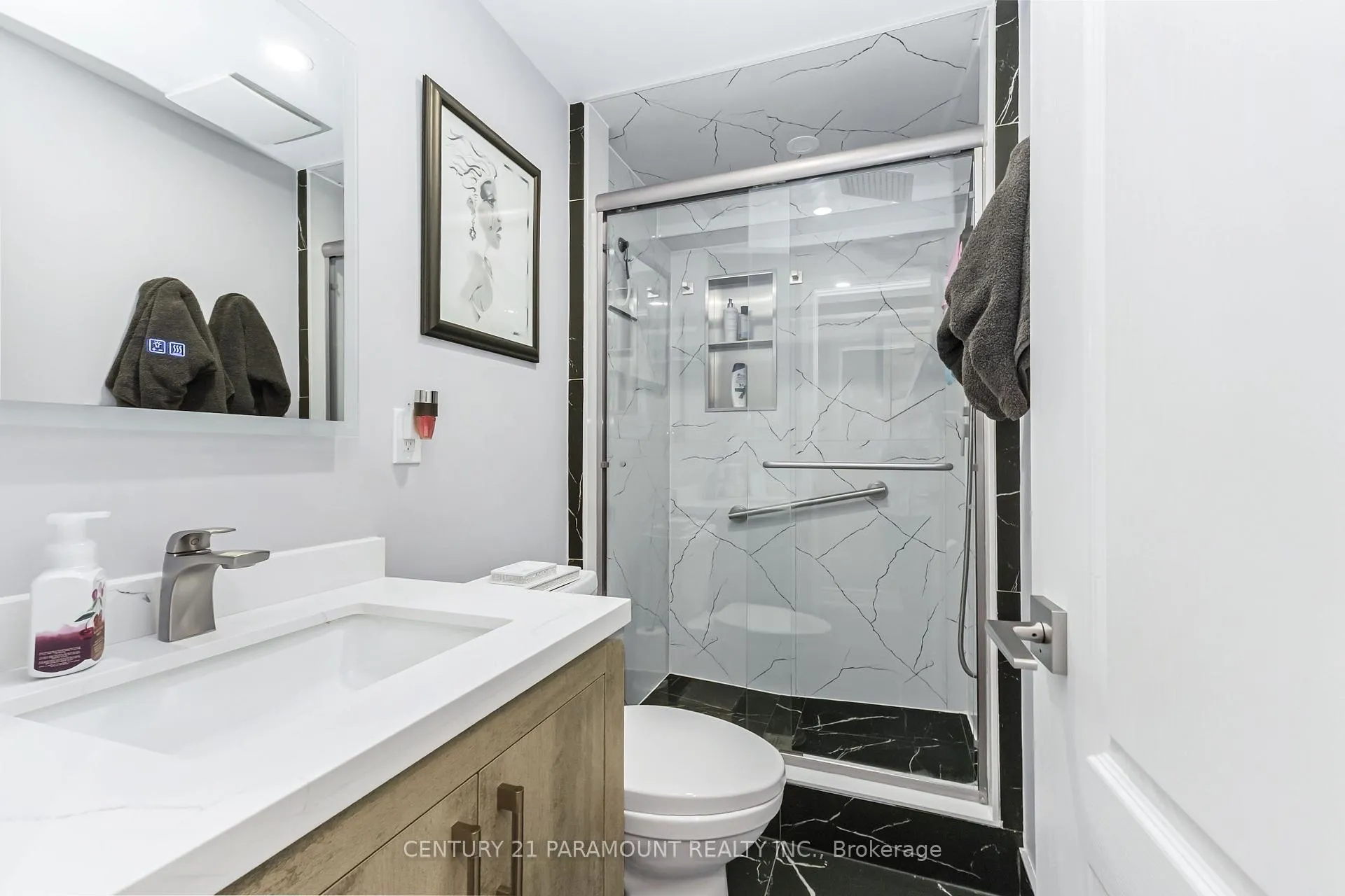 Photo 38 of 108 Silent Pond Crescent, Brampton, Madoc — HOMEH