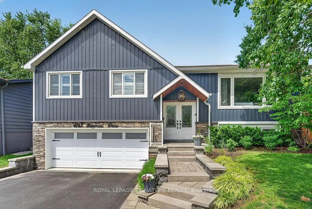 Photo 3 of 4263 Longmoor Drive, Burlington, Shoreacres — HOMEH