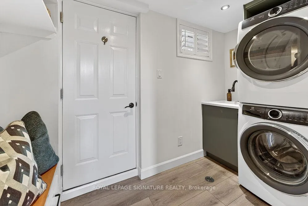 Photo 28 of 4263 Longmoor Drive, Burlington, Shoreacres — HOMEH