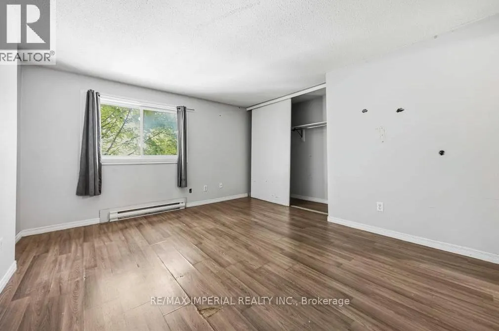 Photo 9 of Unit 301, 42 Hampton Avenue, Sarnia — HOMEH