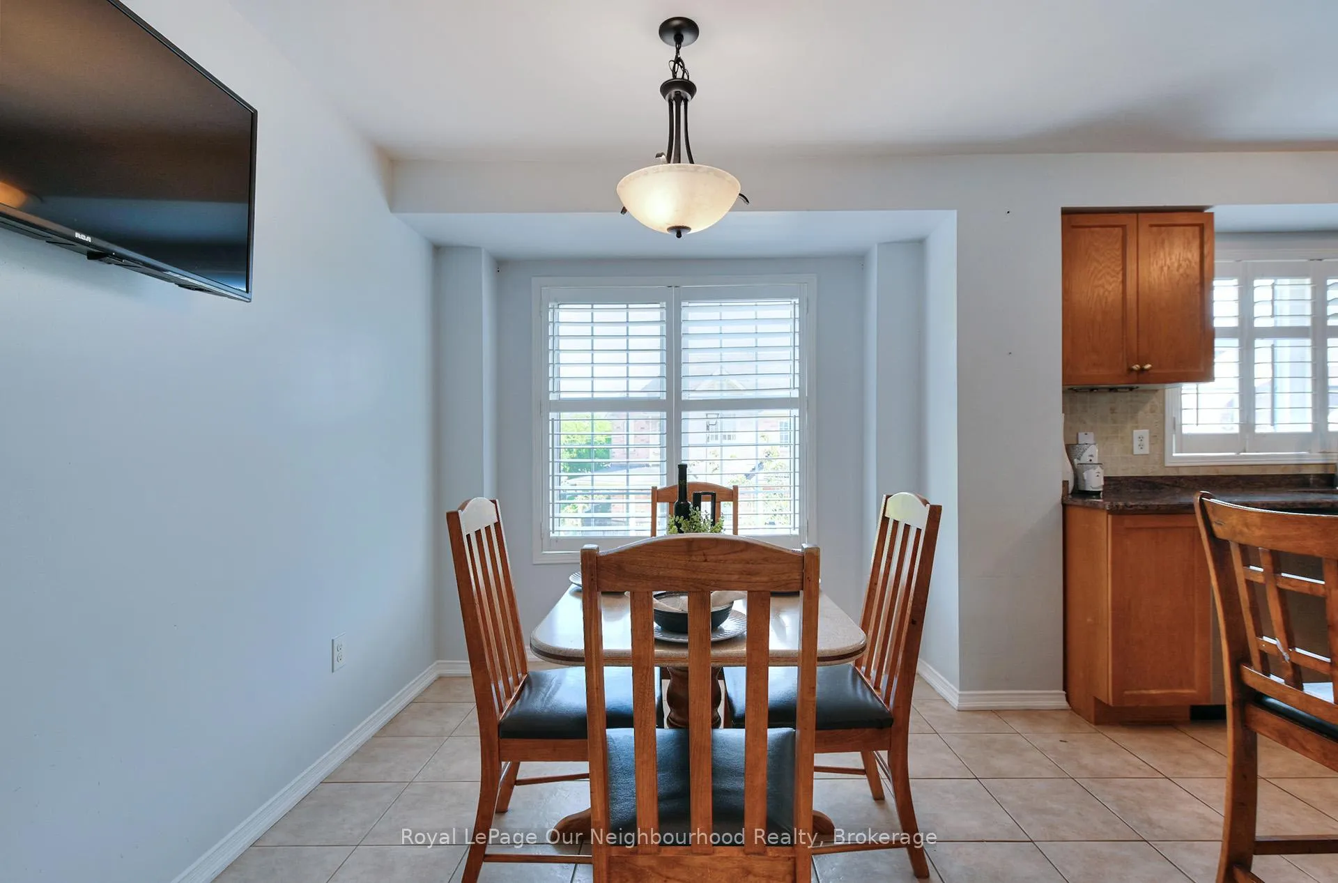 Photo 8 of 114 Barnham Street, Ajax, Central East — HOMEH
