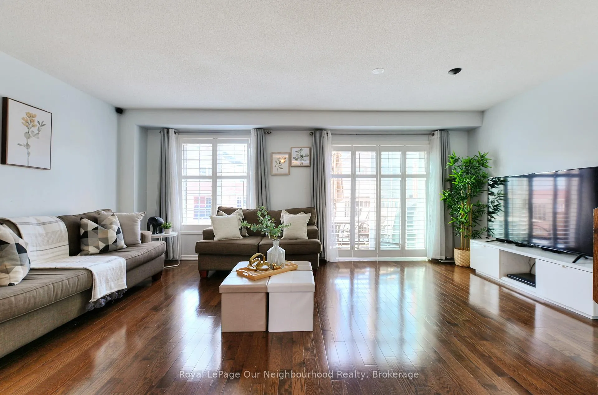 Photo 10 of 114 Barnham Street, Ajax, Central East — HOMEH