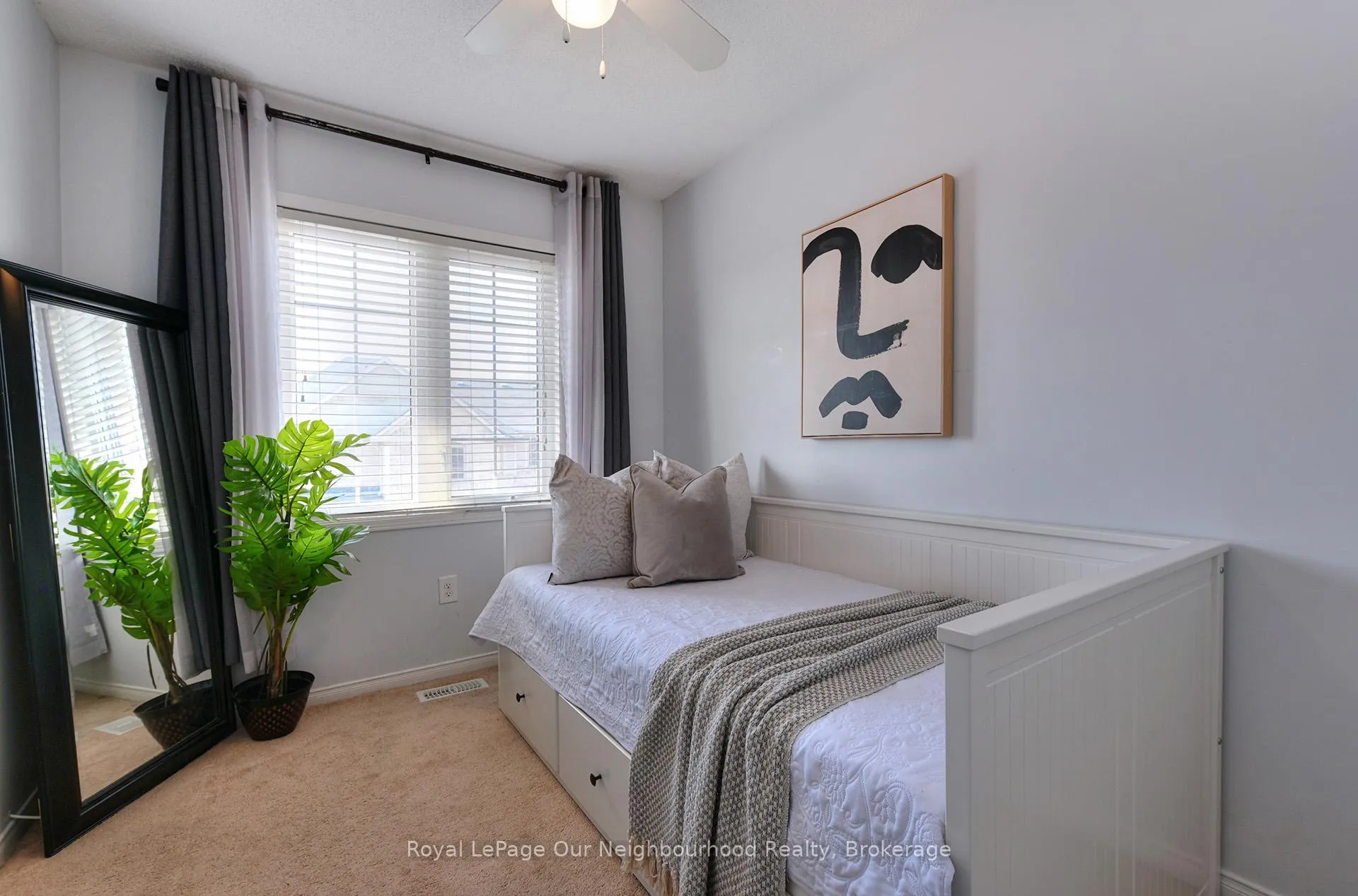 Photo 14 of 114 Barnham Street, Ajax, Central East — HOMEH
