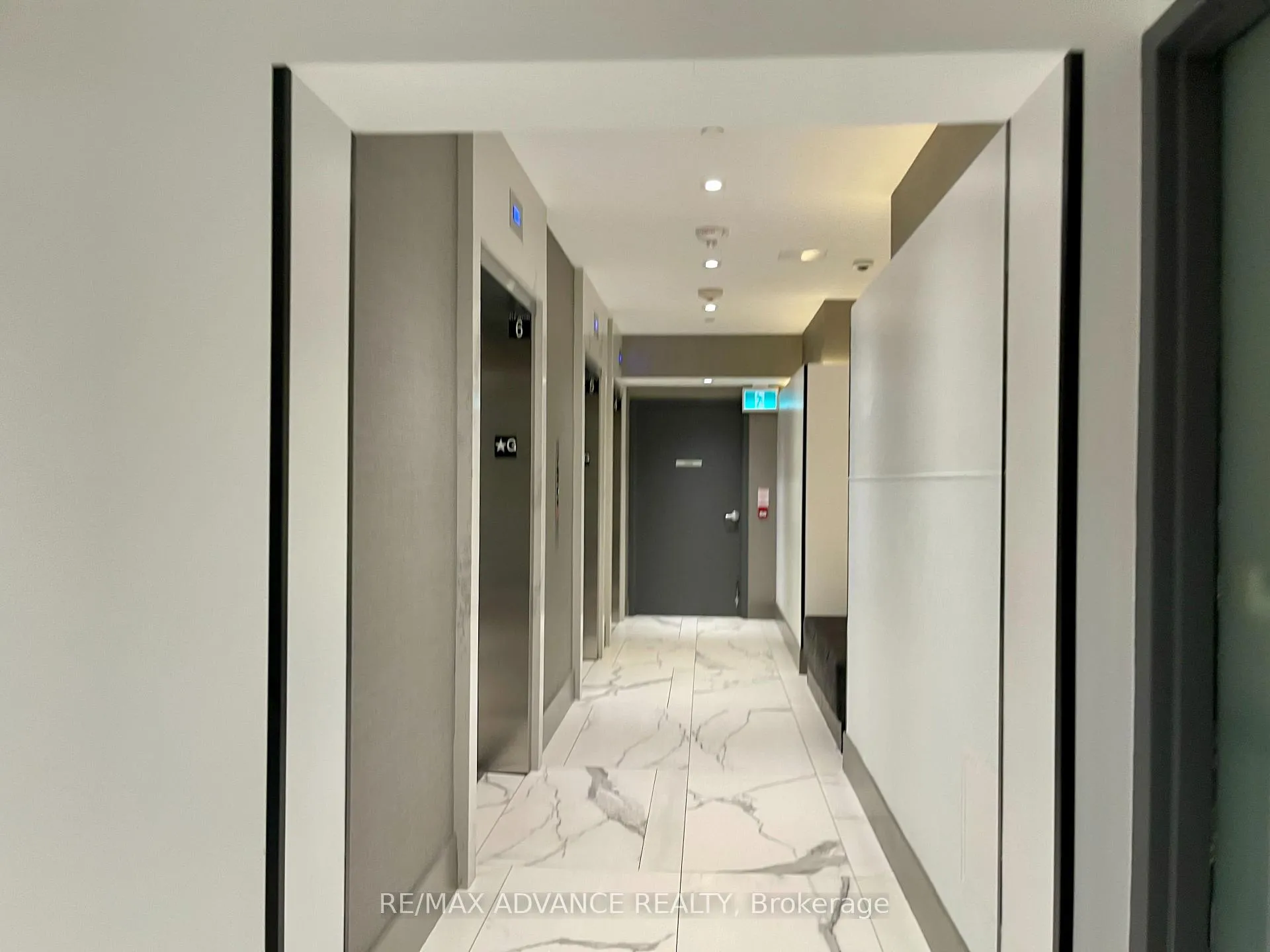 Photo 7 of Unit 3003, 2916 Highway 7, Vaughan, Concord — HOMEH