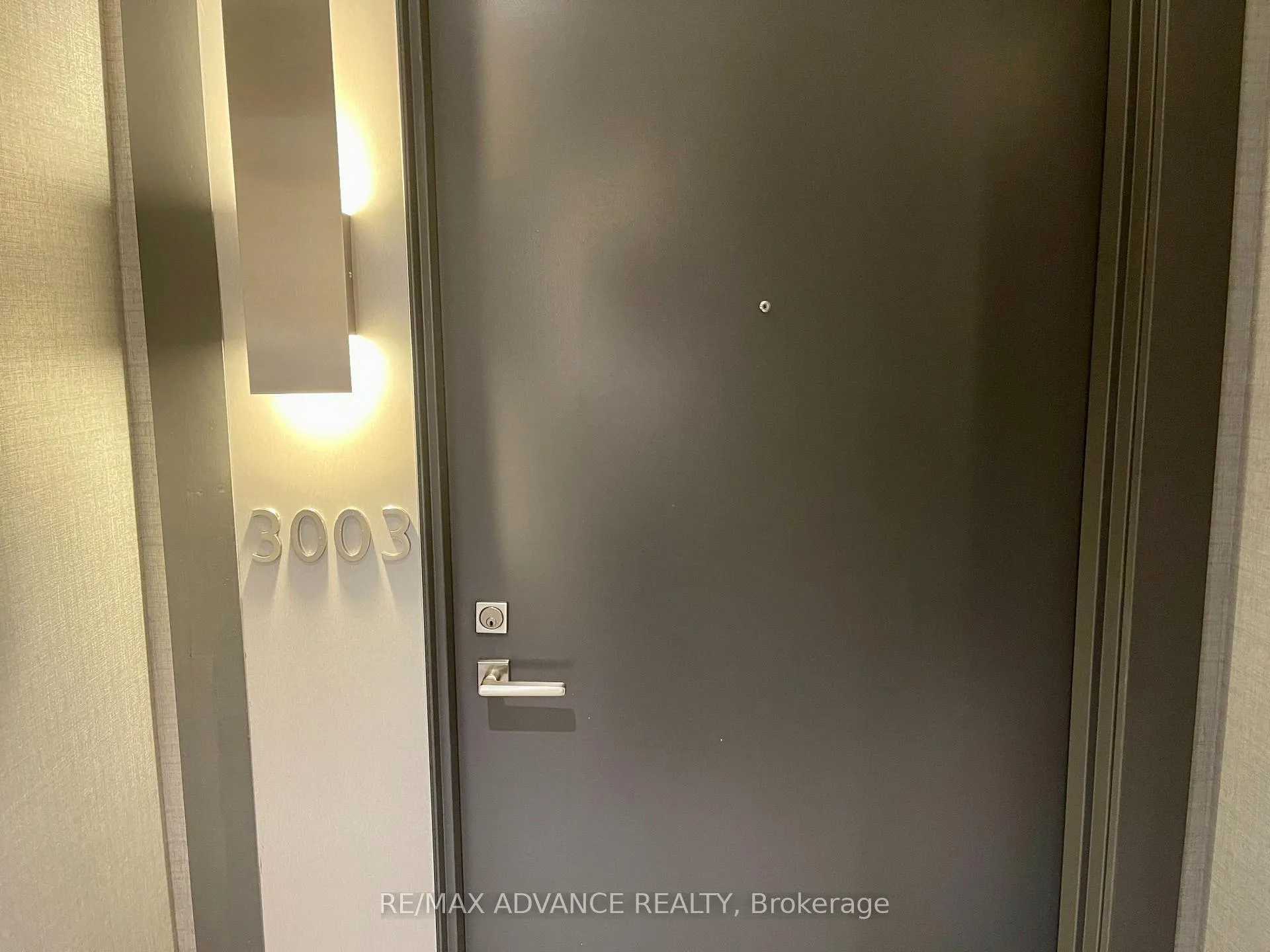 Photo 8 of Unit 3003, 2916 Highway 7, Vaughan, Concord — HOMEH