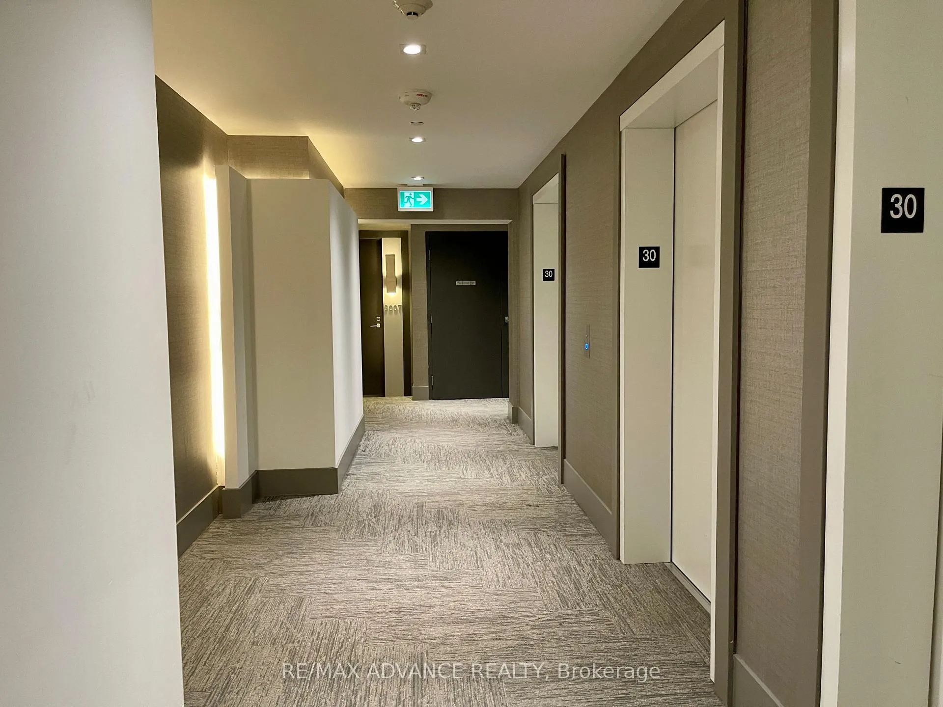 Photo 20 of Unit 3003, 2916 Highway 7, Vaughan, Concord — HOMEH