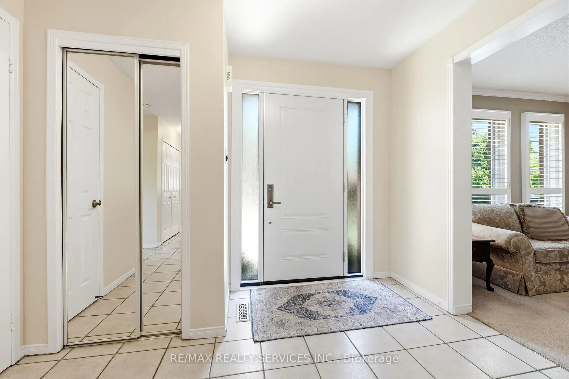 Photo 5 of 57 Brydon Crescent, Brampton, Northwood Park — HOMEH