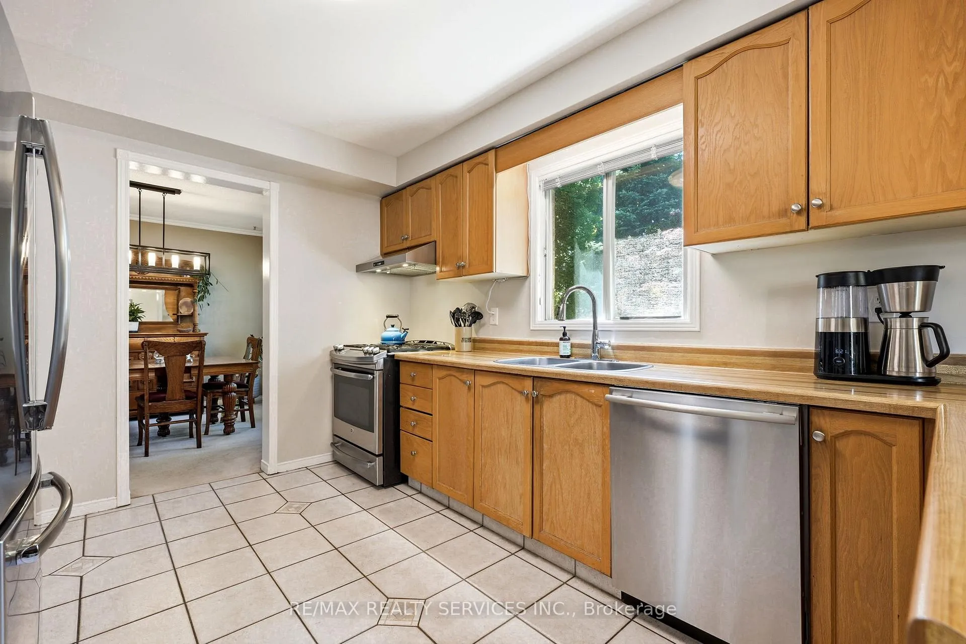 Photo 15 of 57 Brydon Crescent, Brampton, Northwood Park — HOMEH