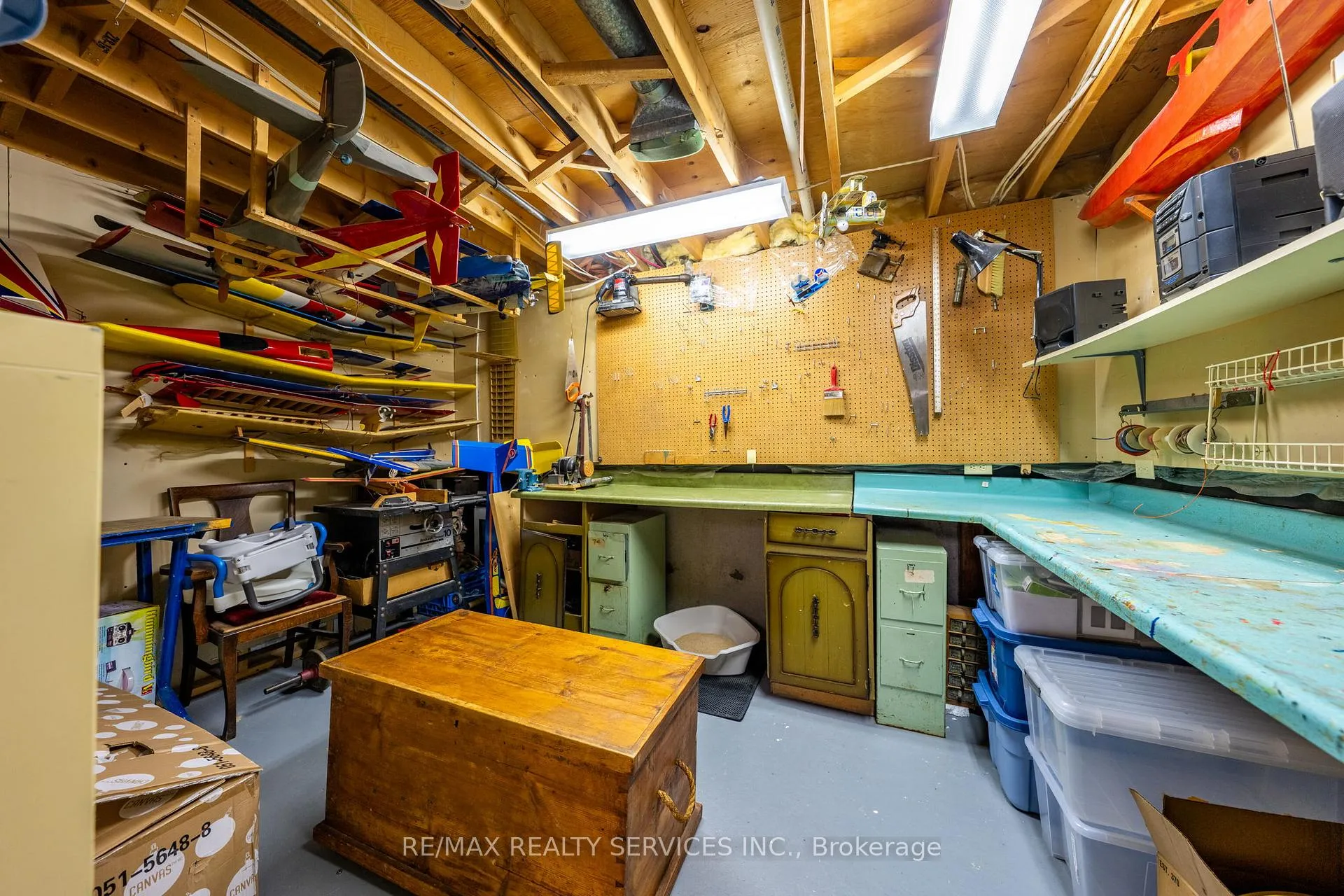 Photo 43 of 57 Brydon Crescent, Brampton, Northwood Park — HOMEH