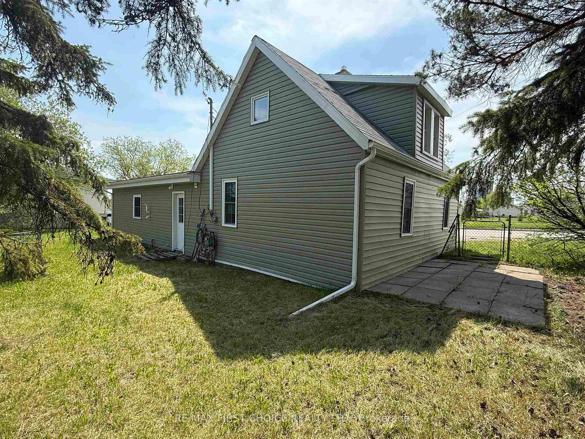 Photo 3 of 165 Third Street, Dryden, Hillcrest — HOMEH