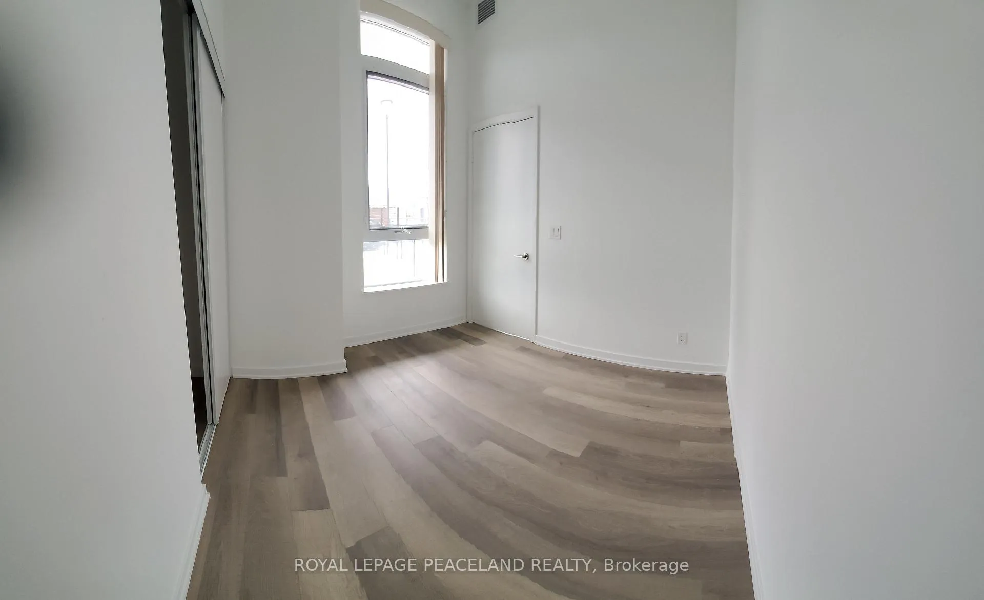 Photo 4 of Unit 901, 181 Huron Street, Toronto, Kensington-Chinatown — HOMEH