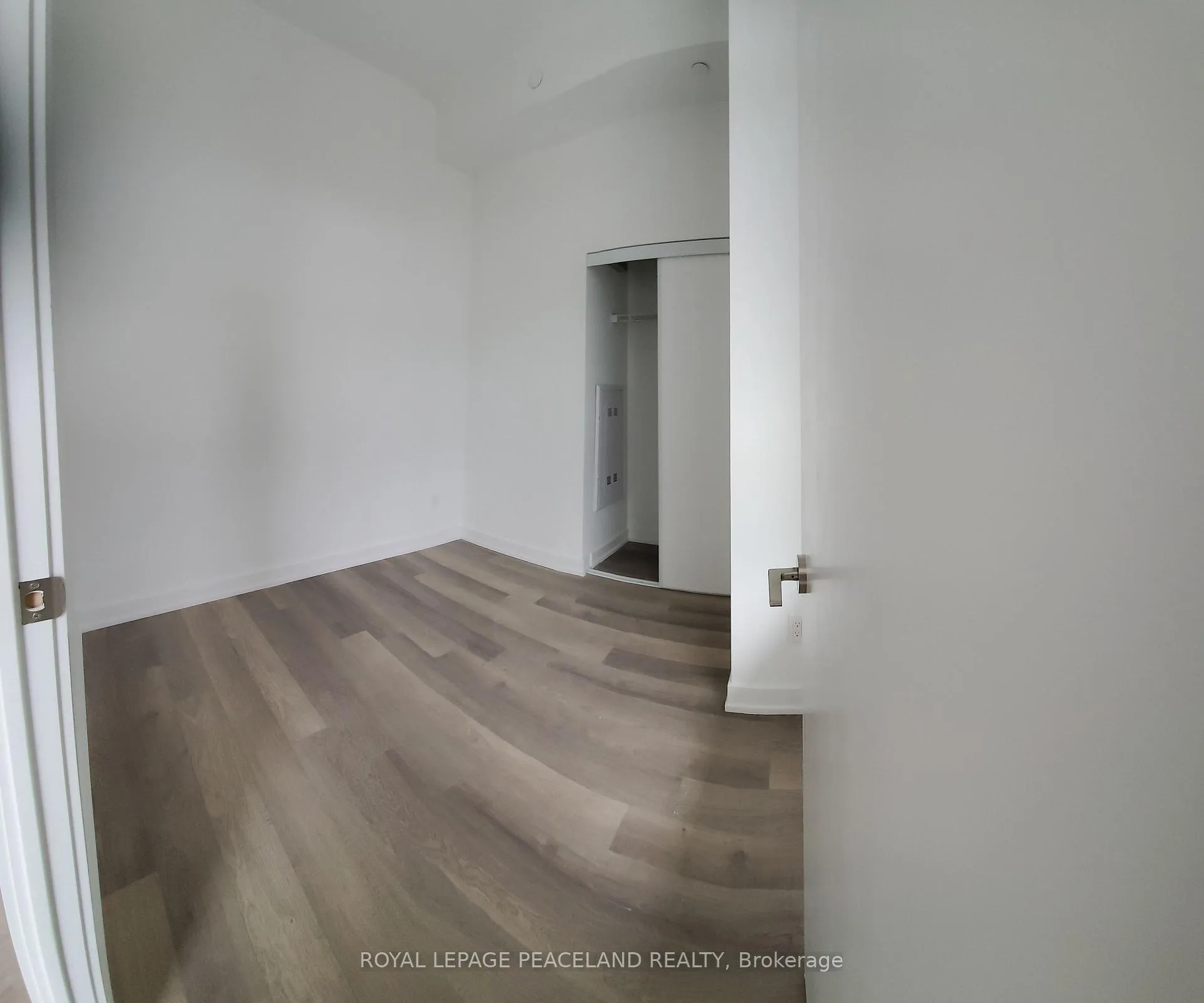 Photo 5 of Unit 901, 181 Huron Street, Toronto, Kensington-Chinatown — HOMEH