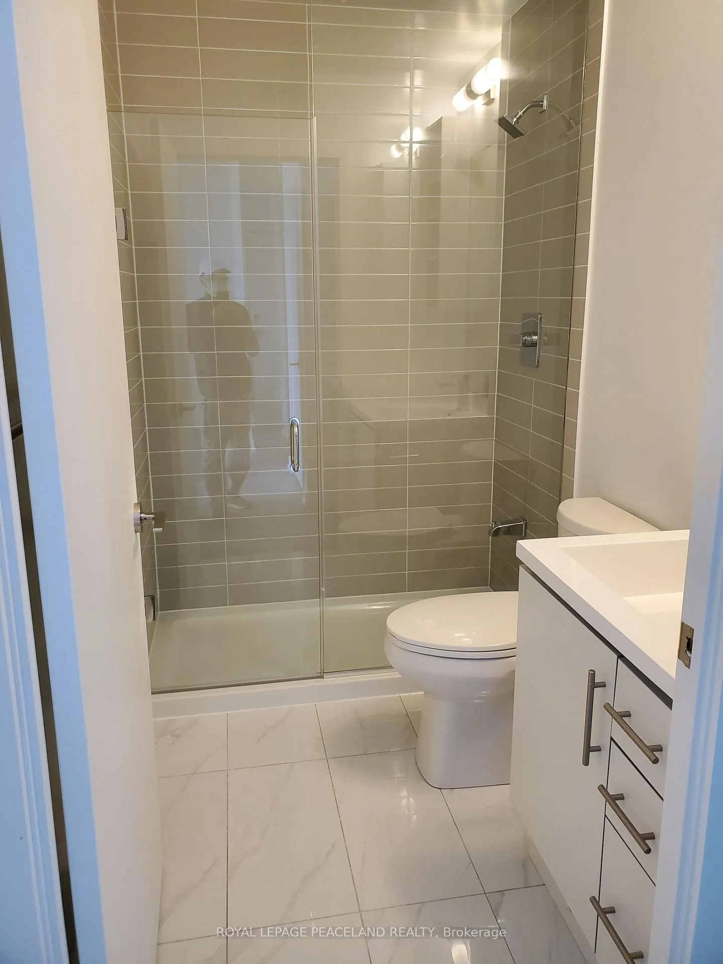 Photo 9 of Unit 901, 181 Huron Street, Toronto, Kensington-Chinatown — HOMEH