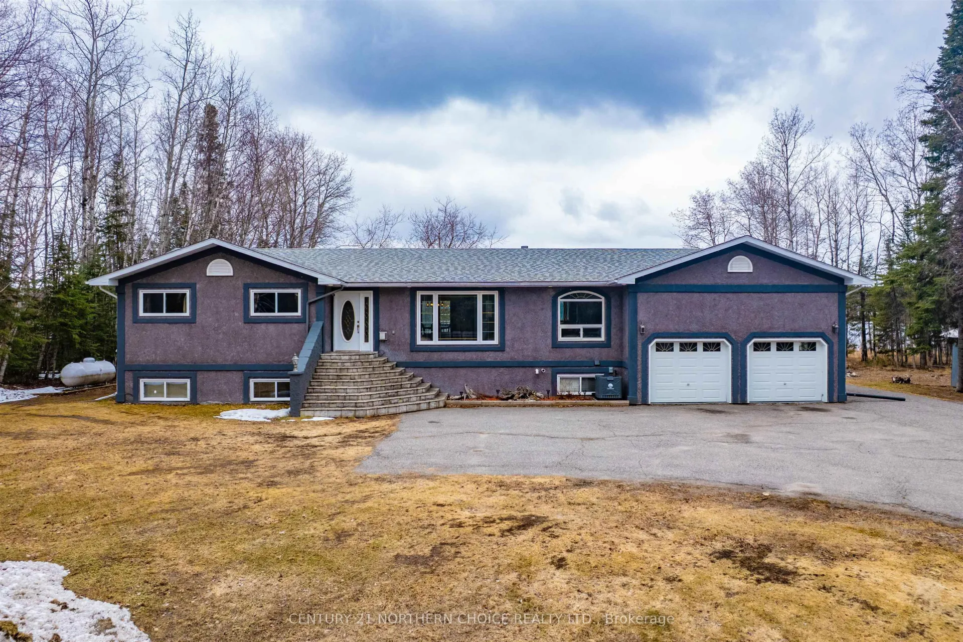 Front of 481 Goldpines