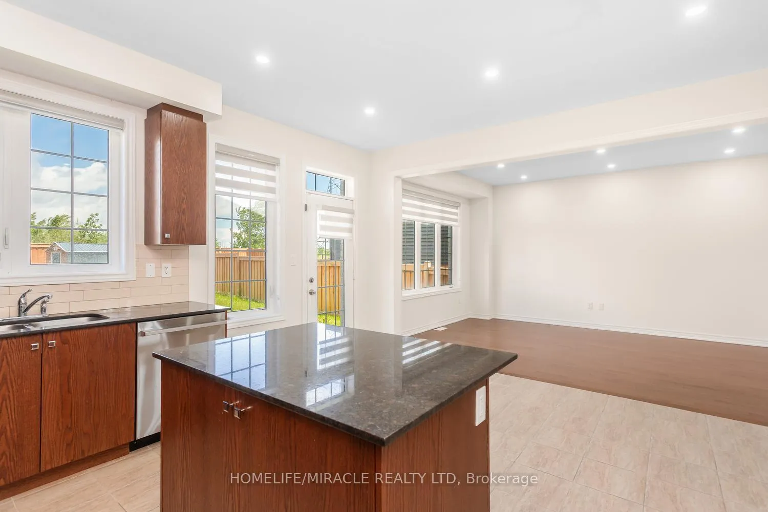 Photo 13 of 1254 Aquarius Trail, Pickering, Rural Pickering — HOMEH