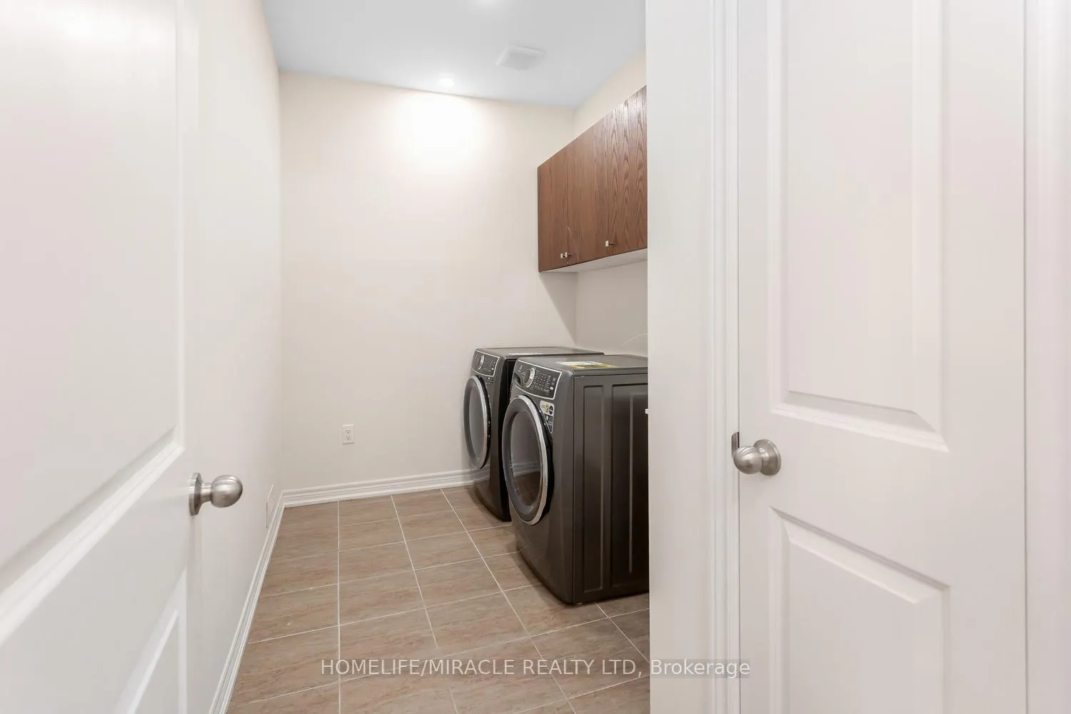 Photo 16 of 1254 Aquarius Trail, Pickering, Rural Pickering — HOMEH
