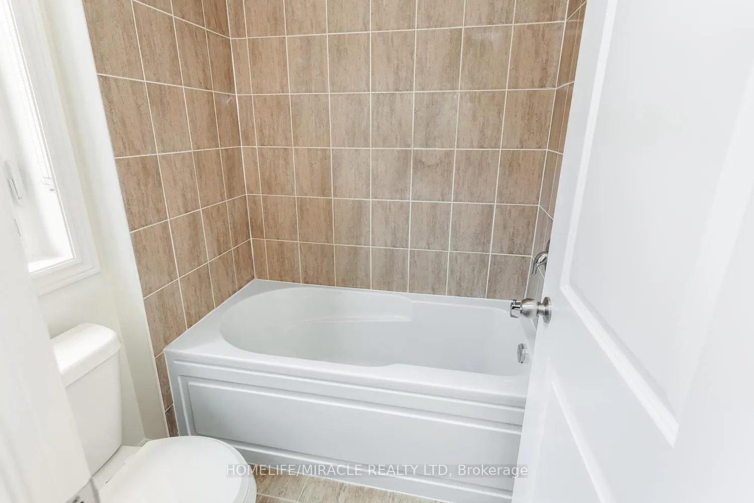 Photo 33 of 1254 Aquarius Trail, Pickering, Rural Pickering — HOMEH