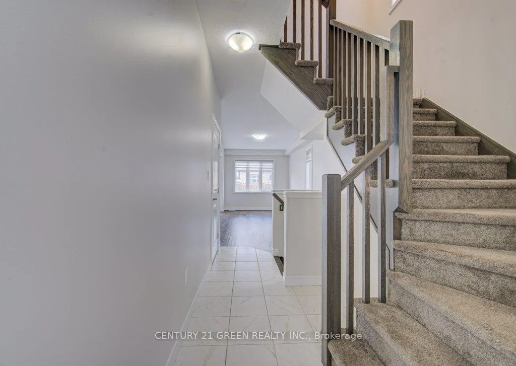 Photo 6 of 30 Baker Lane, Brant, Paris — HOMEH