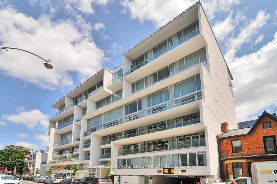 Front of Unit 316, 75 Portland Street