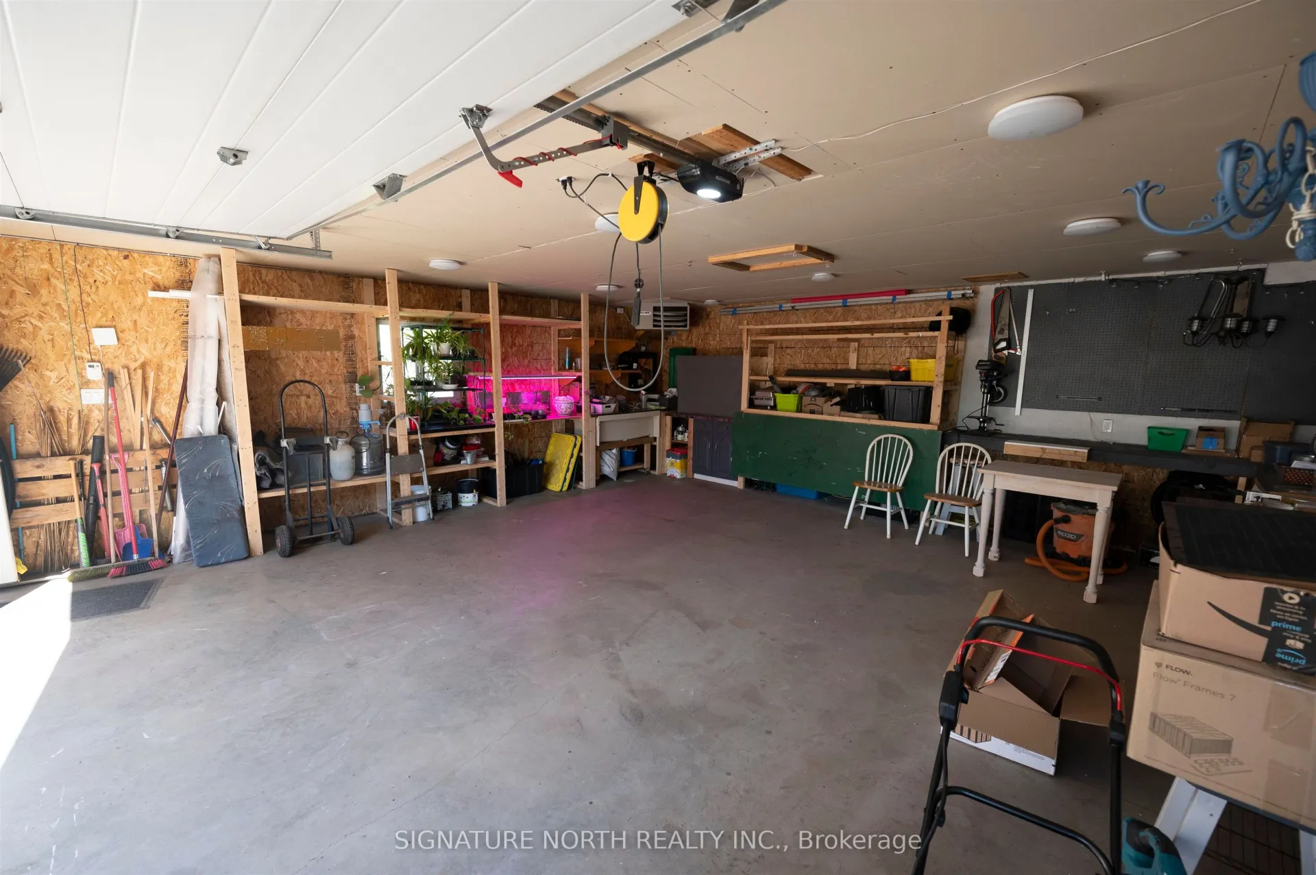 Photo 1 of 296 Sequoia Drive, Thunder Bay, Forest Park — HOMEH