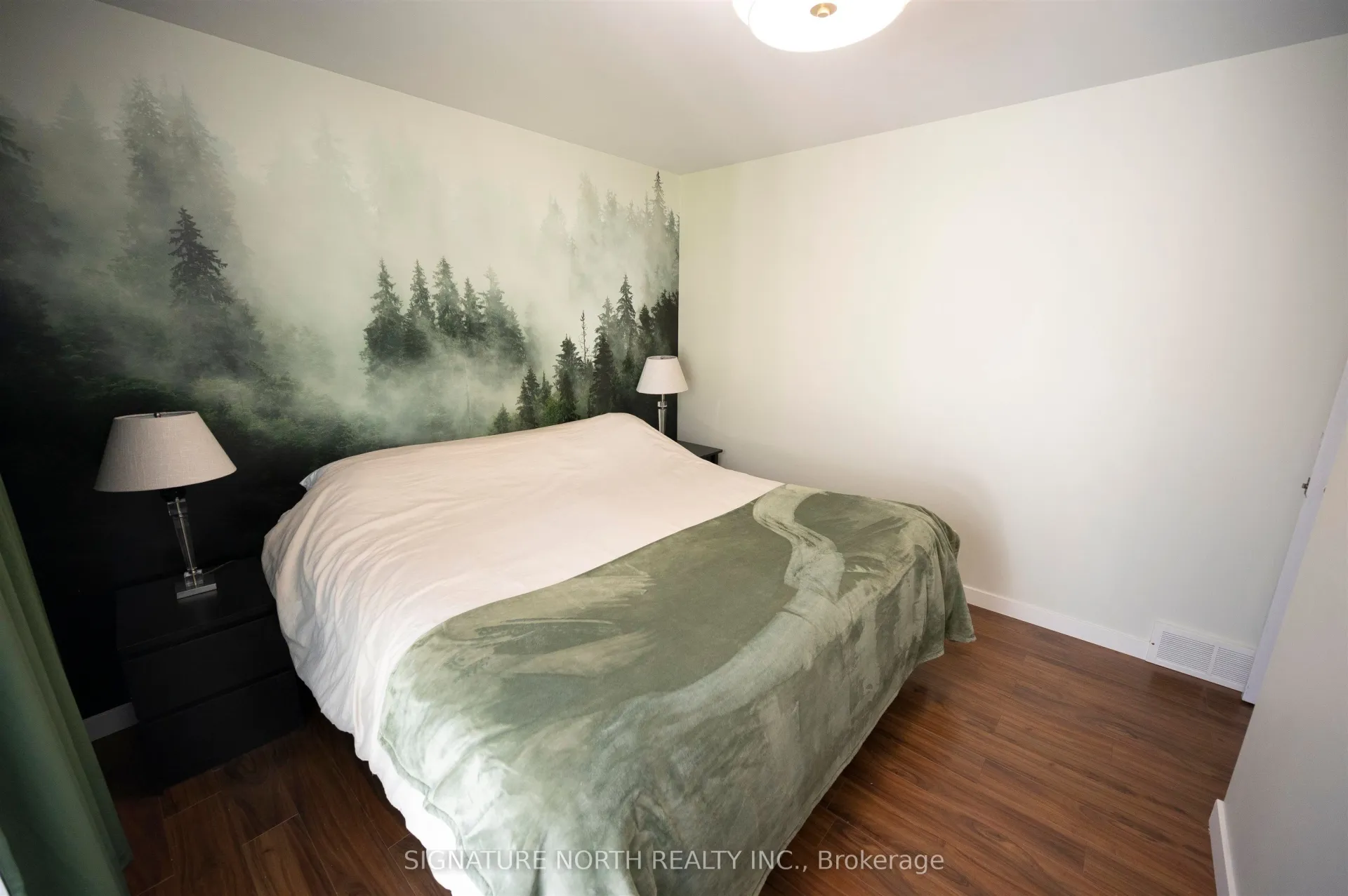 Photo 12 of 296 Sequoia Drive, Thunder Bay, Forest Park — HOMEH
