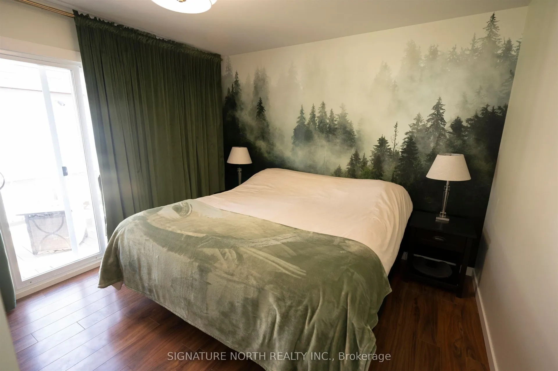 Photo 13 of 296 Sequoia Drive, Thunder Bay, Forest Park — HOMEH