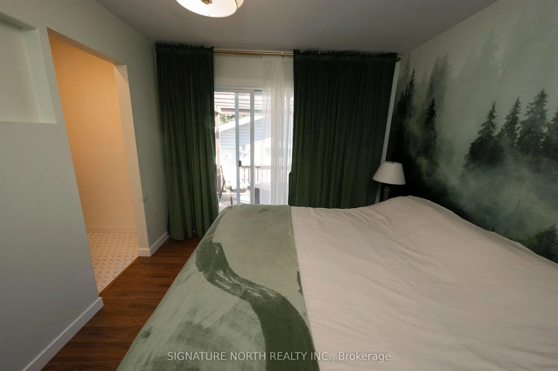 Photo 14 of 296 Sequoia Drive, Thunder Bay, Forest Park — HOMEH