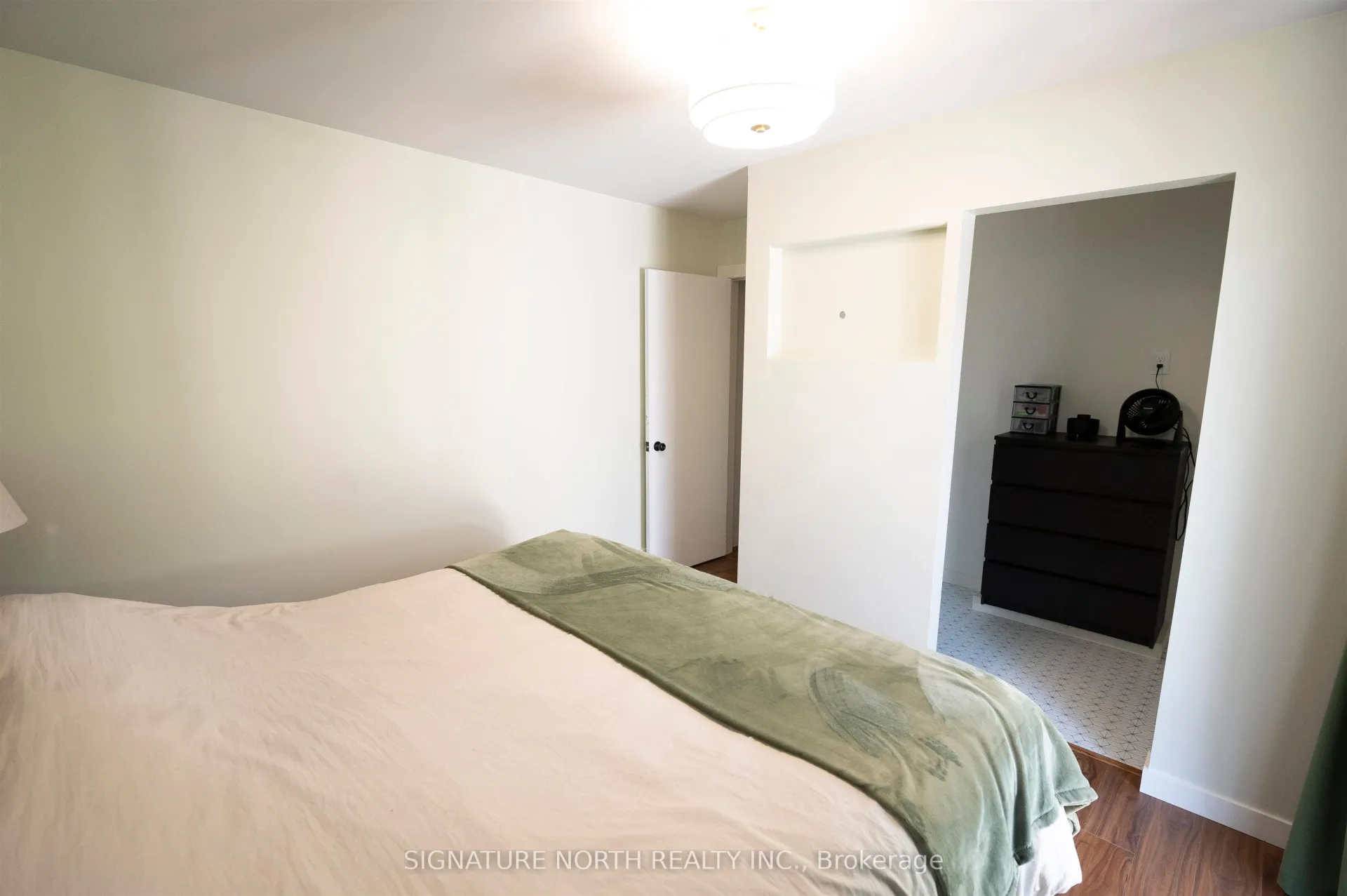 Photo 16 of 296 Sequoia Drive, Thunder Bay, Forest Park — HOMEH