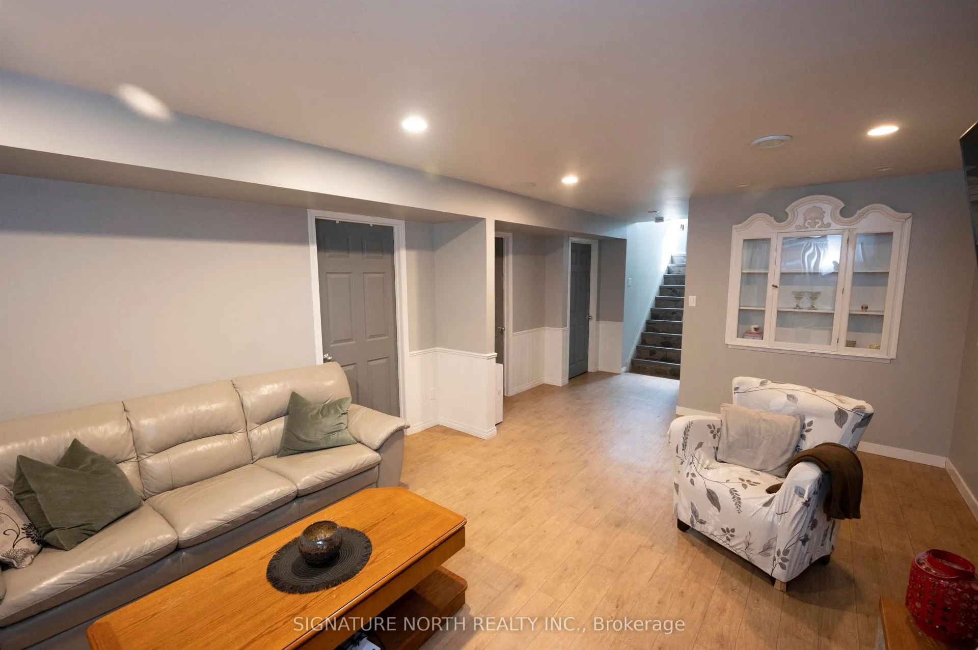 Photo 23 of 296 Sequoia Drive, Thunder Bay, Forest Park — HOMEH