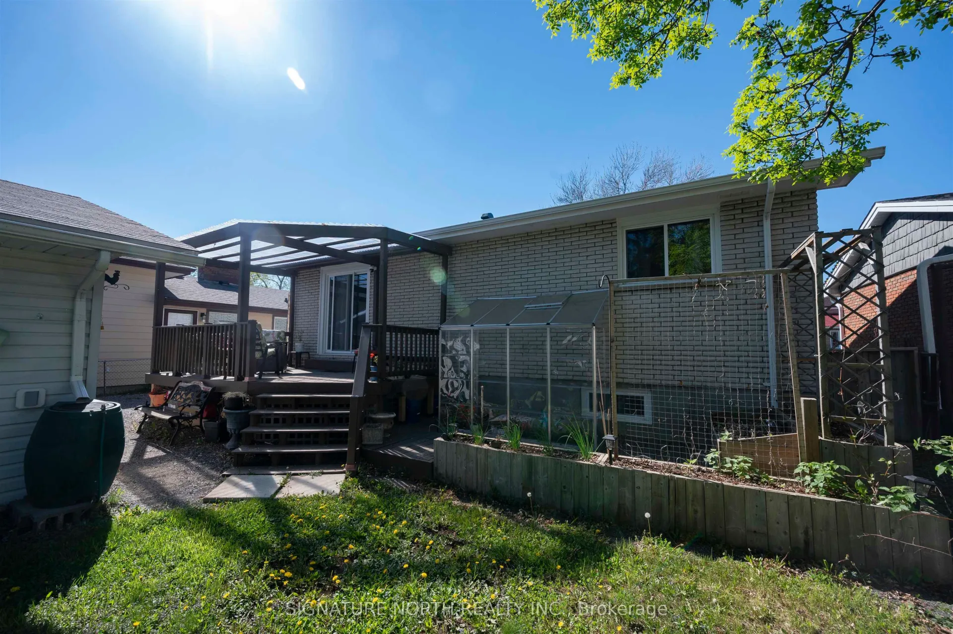 Photo 36 of 296 Sequoia Drive, Thunder Bay, Forest Park — HOMEH
