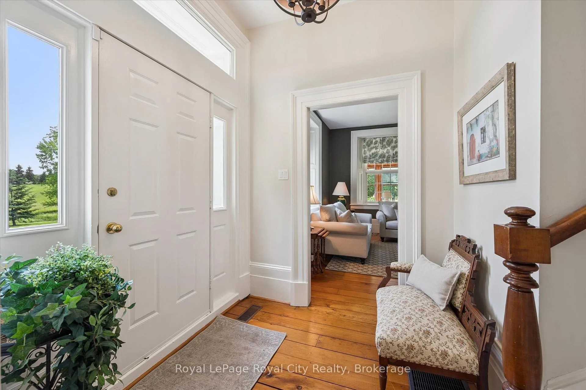 Photo 11 of 551 Campbellville Road, Hamilton, Rural Flamborough — HOMEH