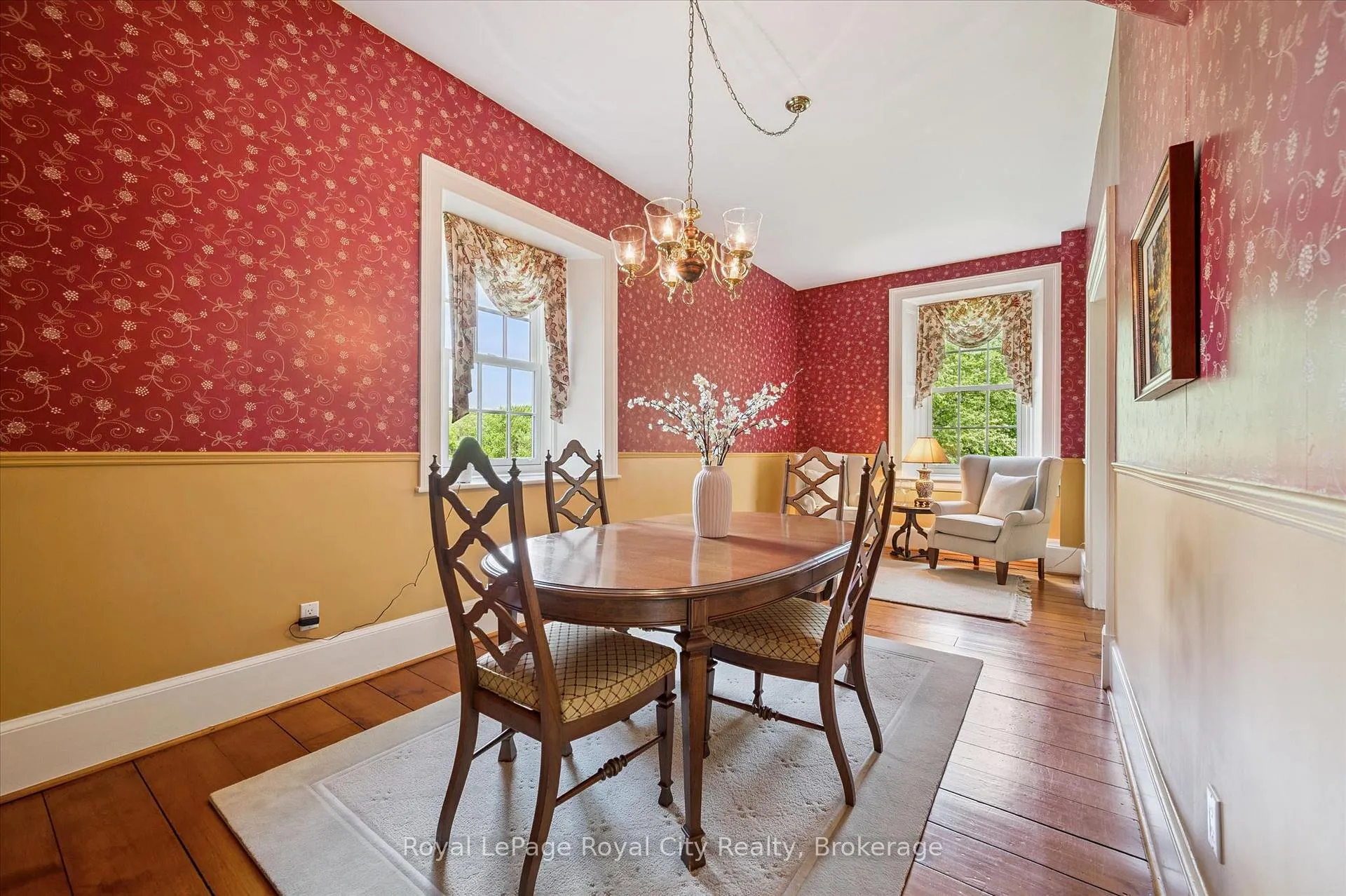 Photo 13 of 551 Campbellville Road, Hamilton, Rural Flamborough — HOMEH