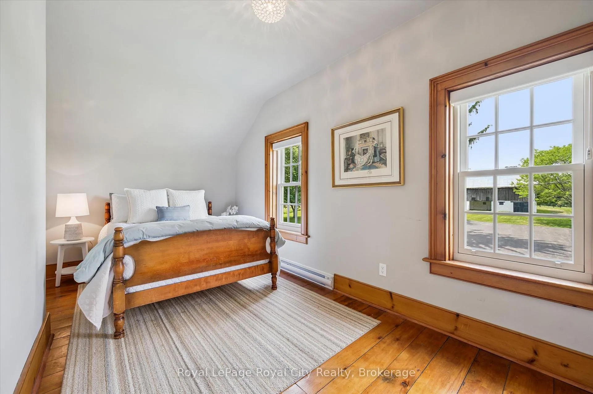 Photo 26 of 551 Campbellville Road, Hamilton, Rural Flamborough — HOMEH