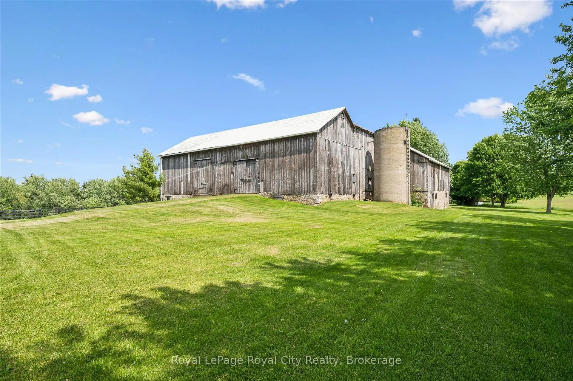 Photo 41 of 551 Campbellville Road, Hamilton, Rural Flamborough — HOMEH