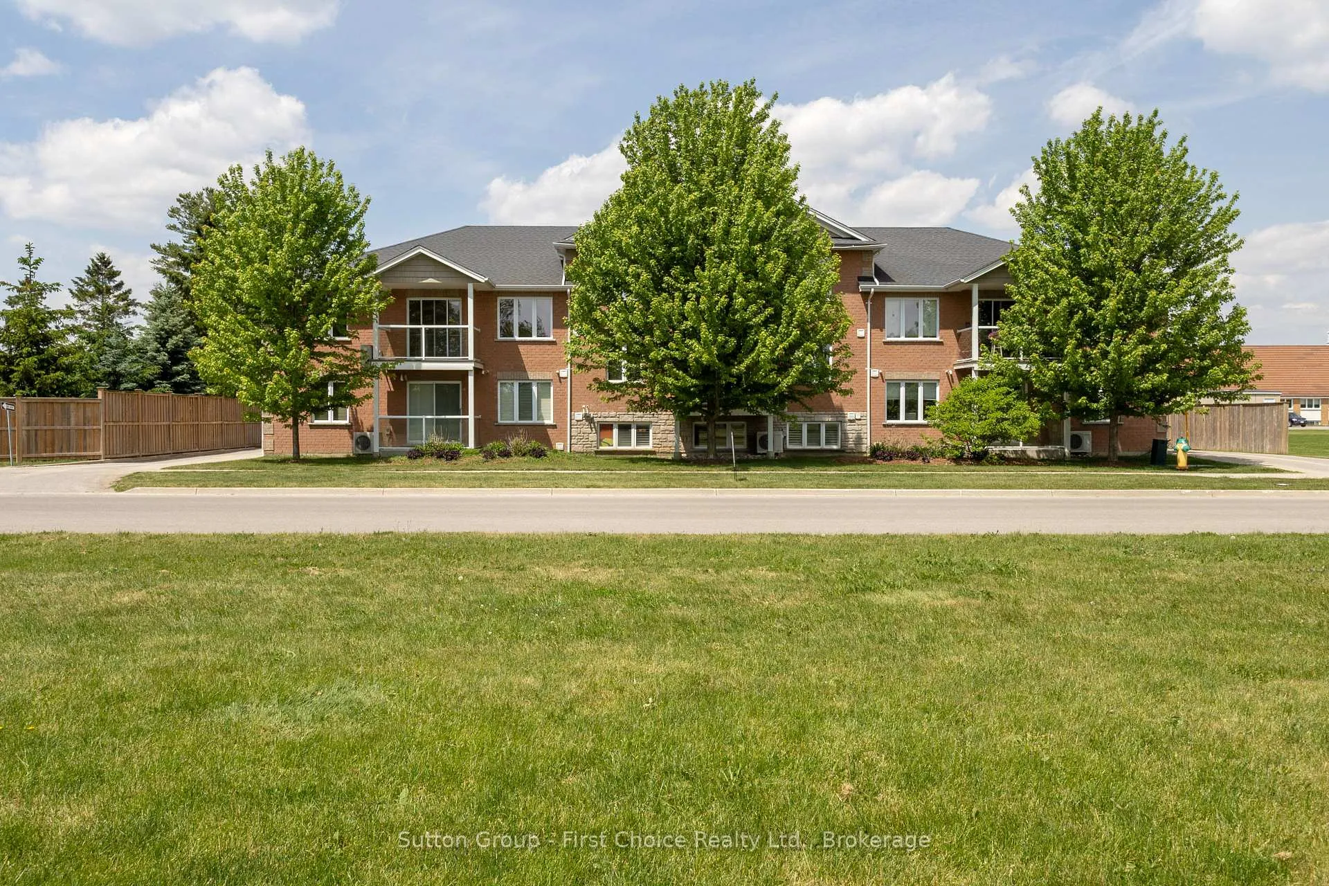 Photo 1 of Unit 3, 148 Borden Street, Stratford — HOMEH