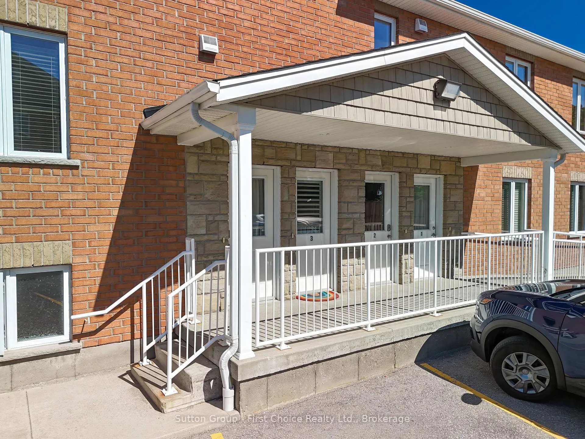 Photo 4 of Unit 3, 148 Borden Street, Stratford — HOMEH