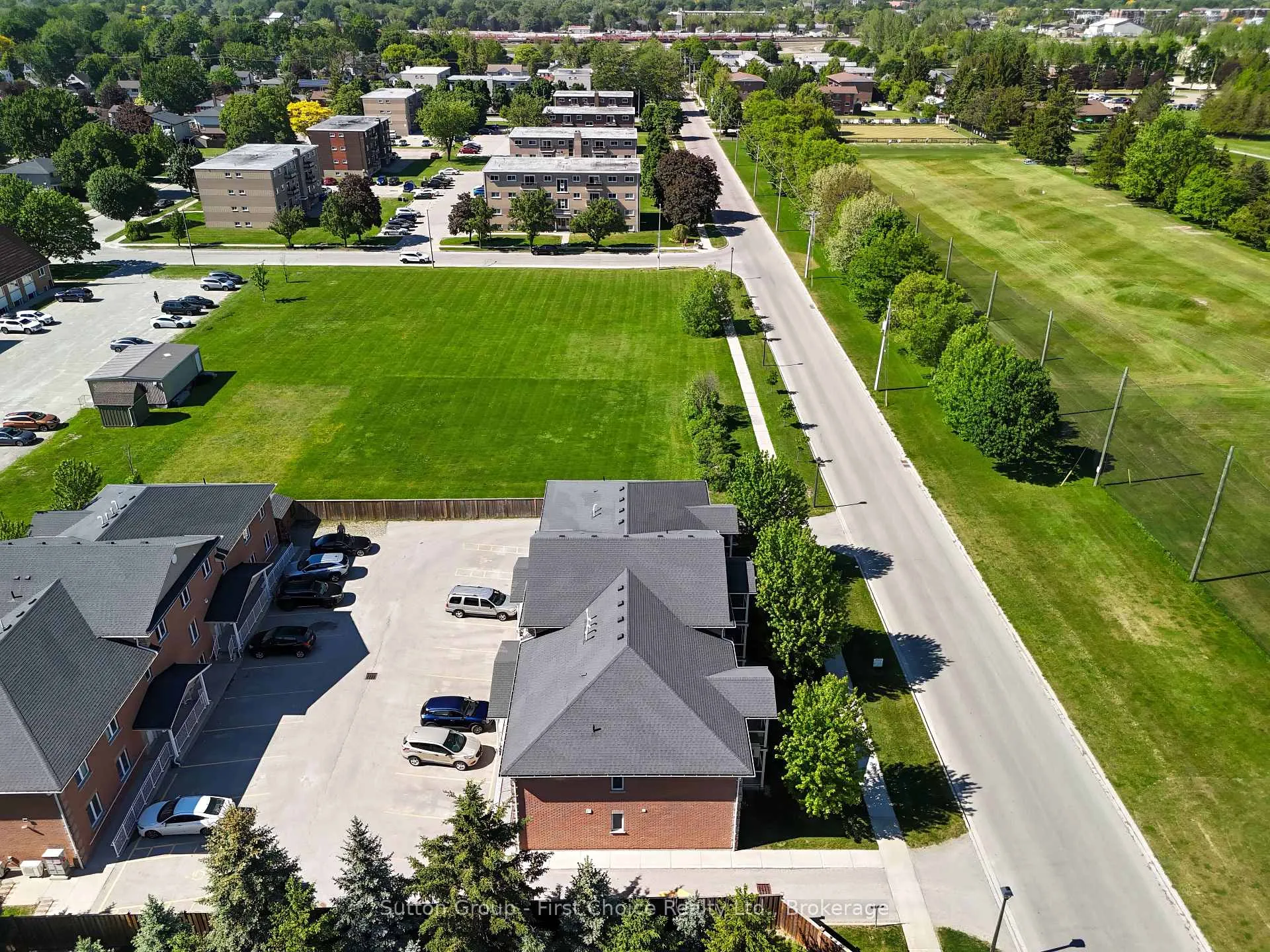 Photo 26 of Unit 3, 148 Borden Street, Stratford — HOMEH