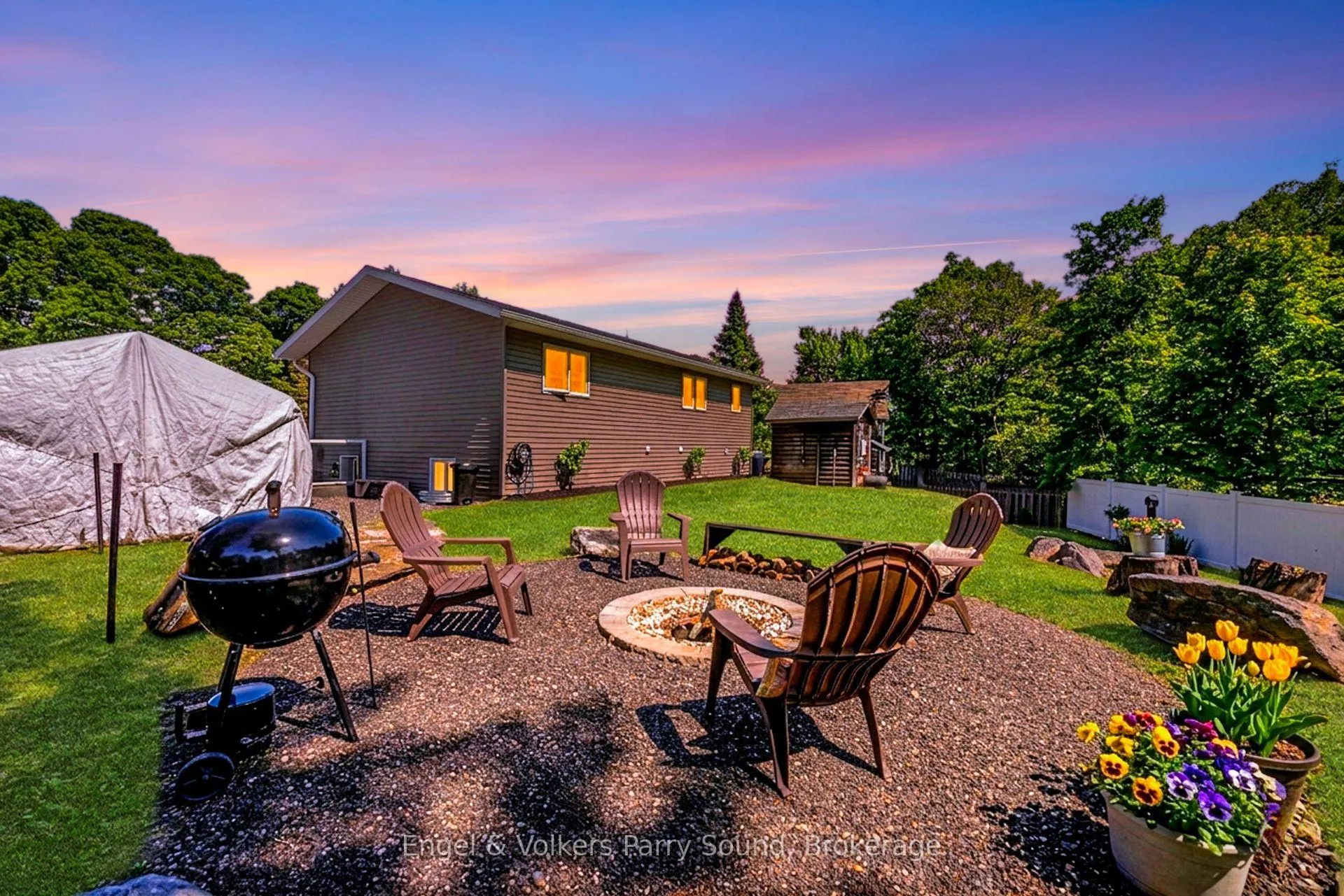 Photo 48 of 6 Lawrence Street, Parry Sound — HOMEH