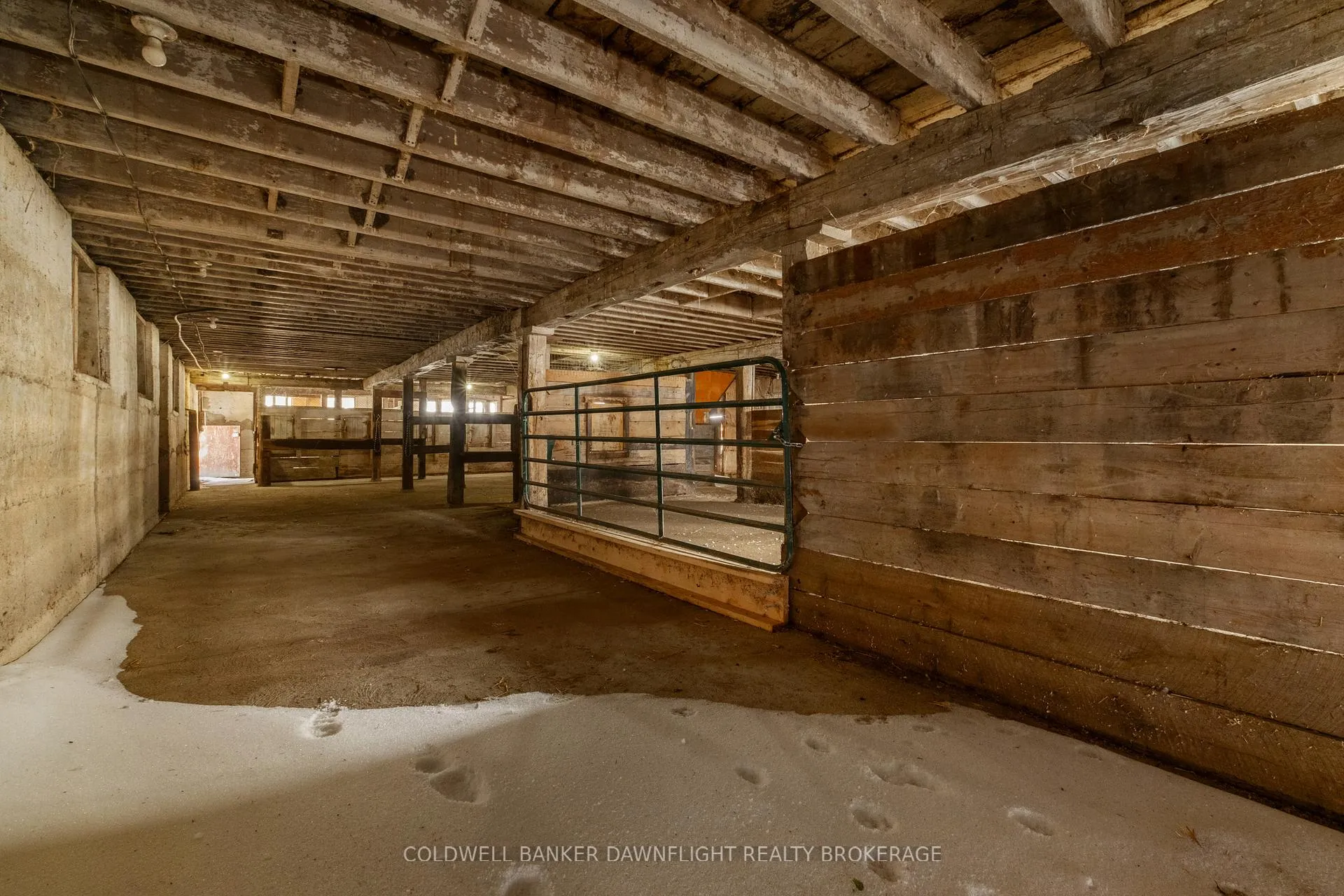 Photo 32 of 70129 Evergreen Line, South Huron, Usborne — HOMEH