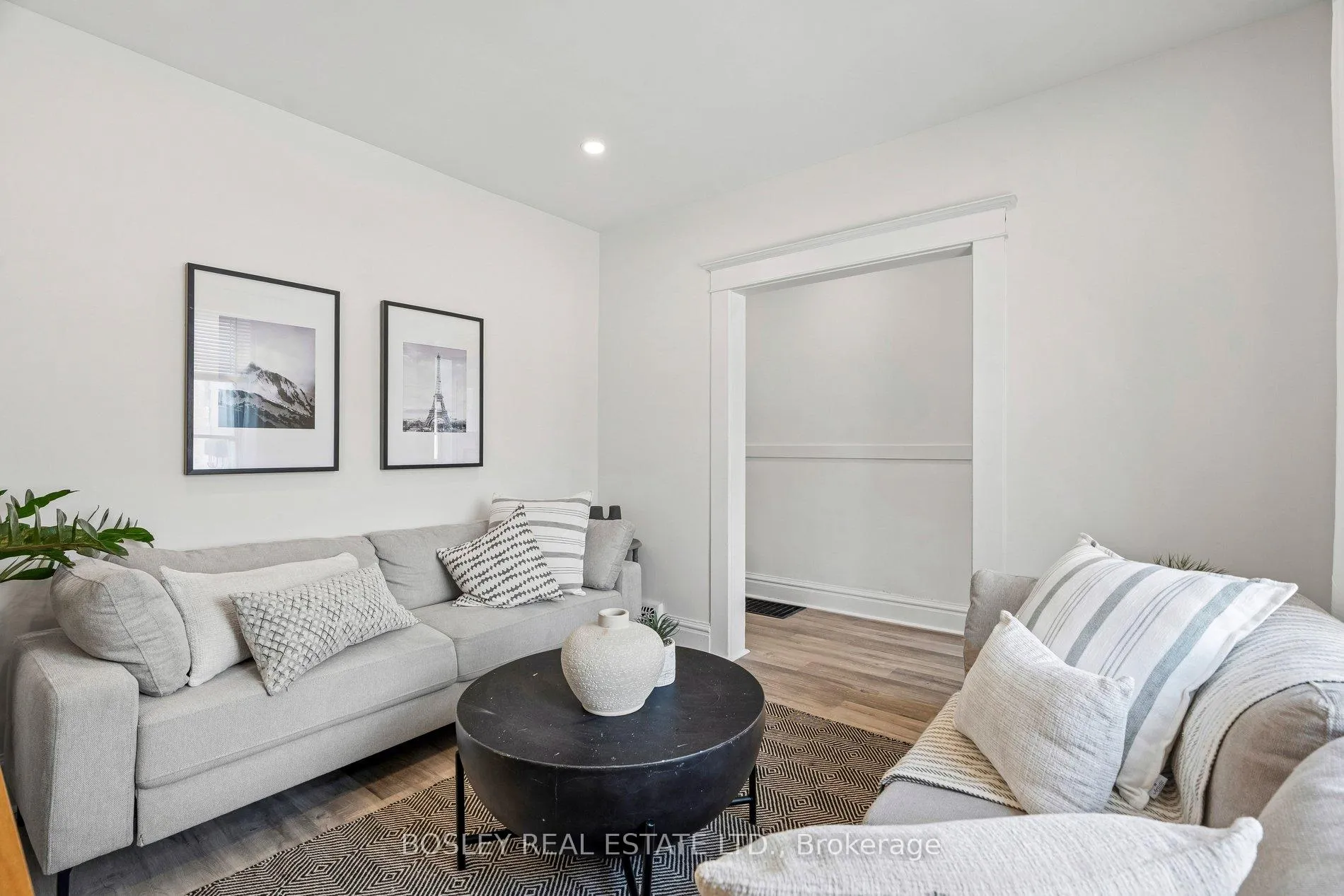 Photo 6 of 11 Pape Avenue, Toronto, South Riverdale — HOMEH