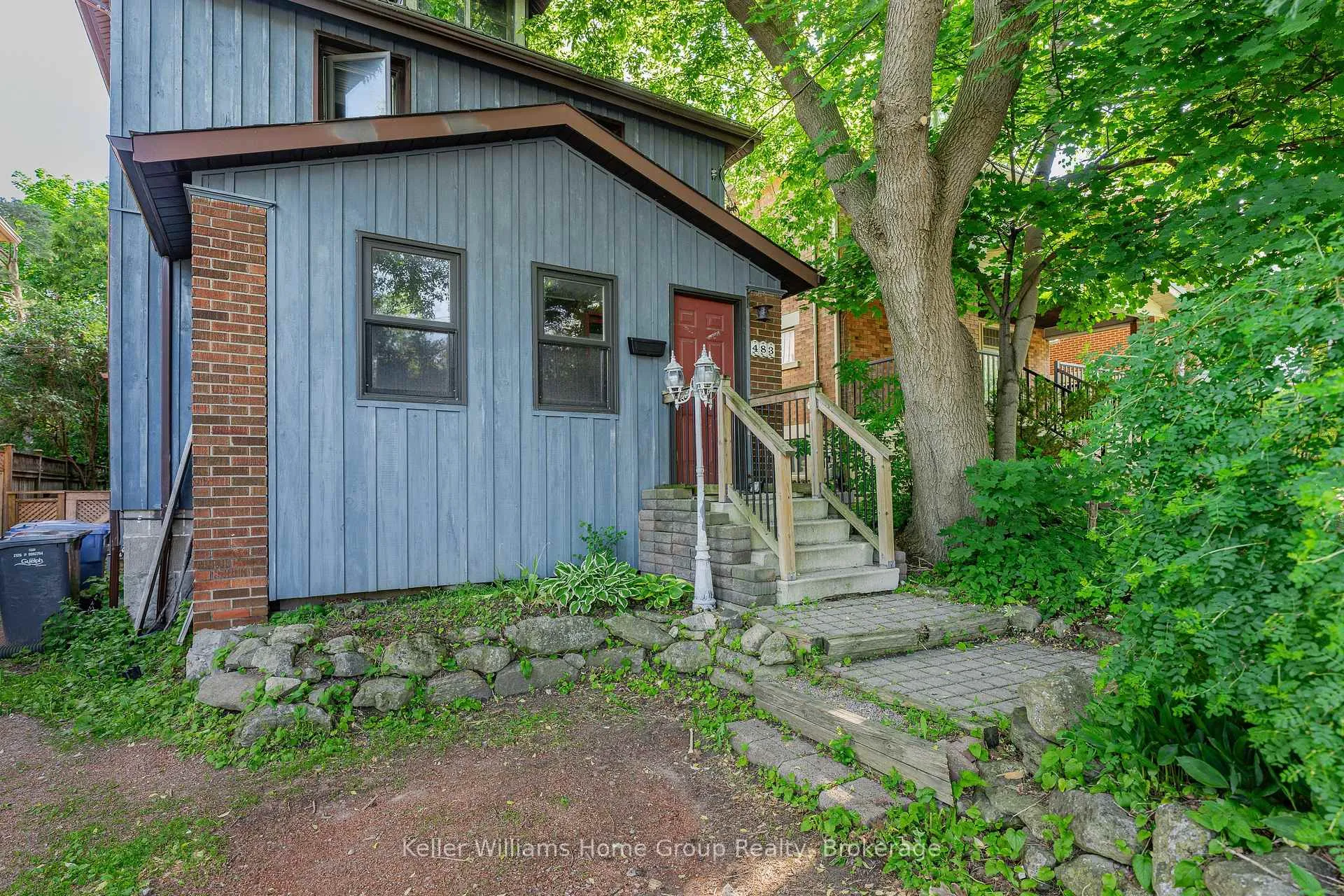Photo 2 of 483 Woolwich Street, Guelph, Exhibition Park — HOMEH