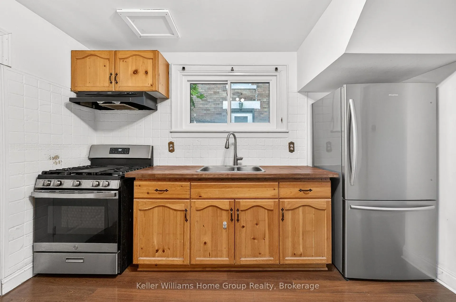 Photo 11 of 483 Woolwich Street, Guelph, Exhibition Park — HOMEH