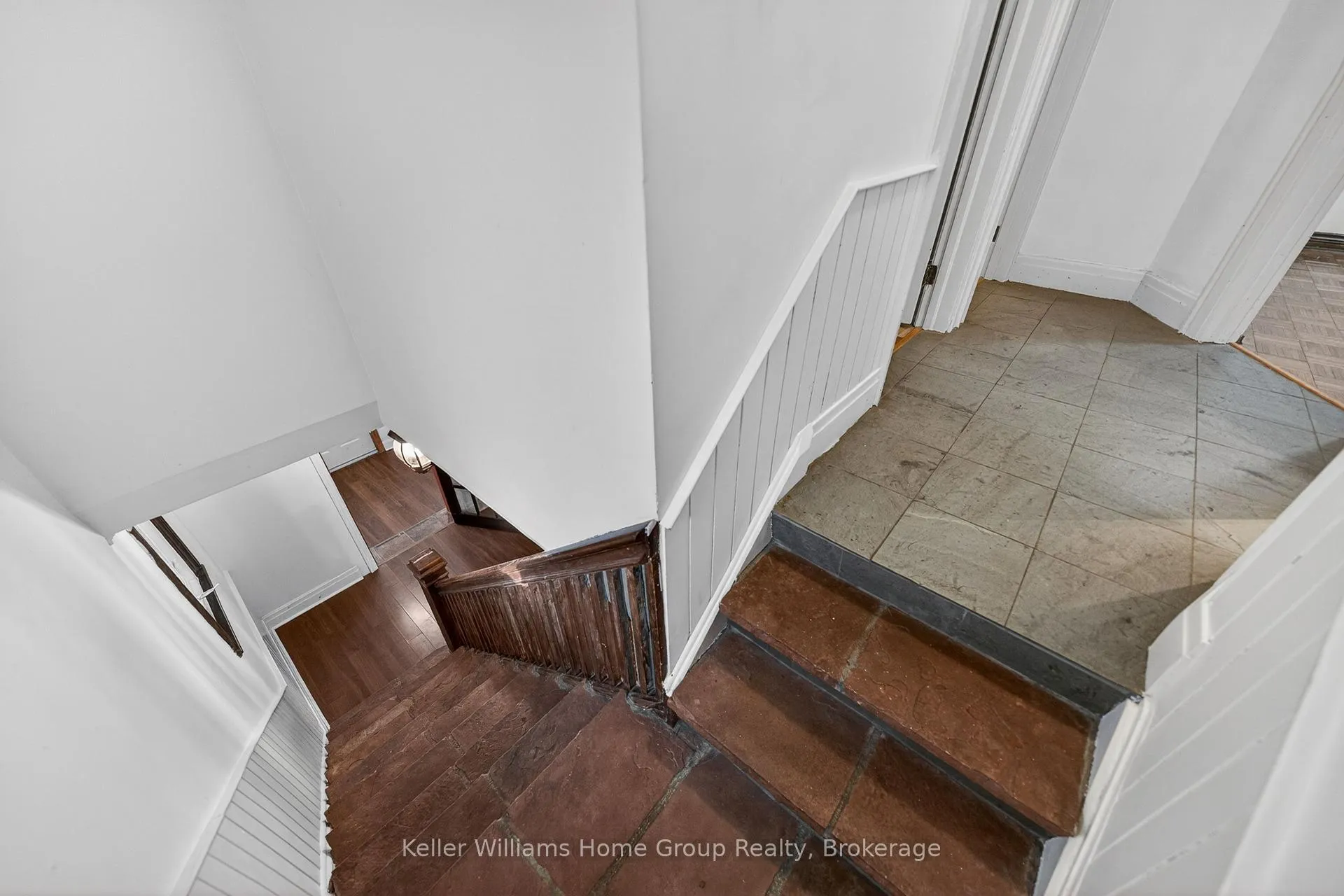 Photo 22 of 483 Woolwich Street, Guelph, Exhibition Park — HOMEH