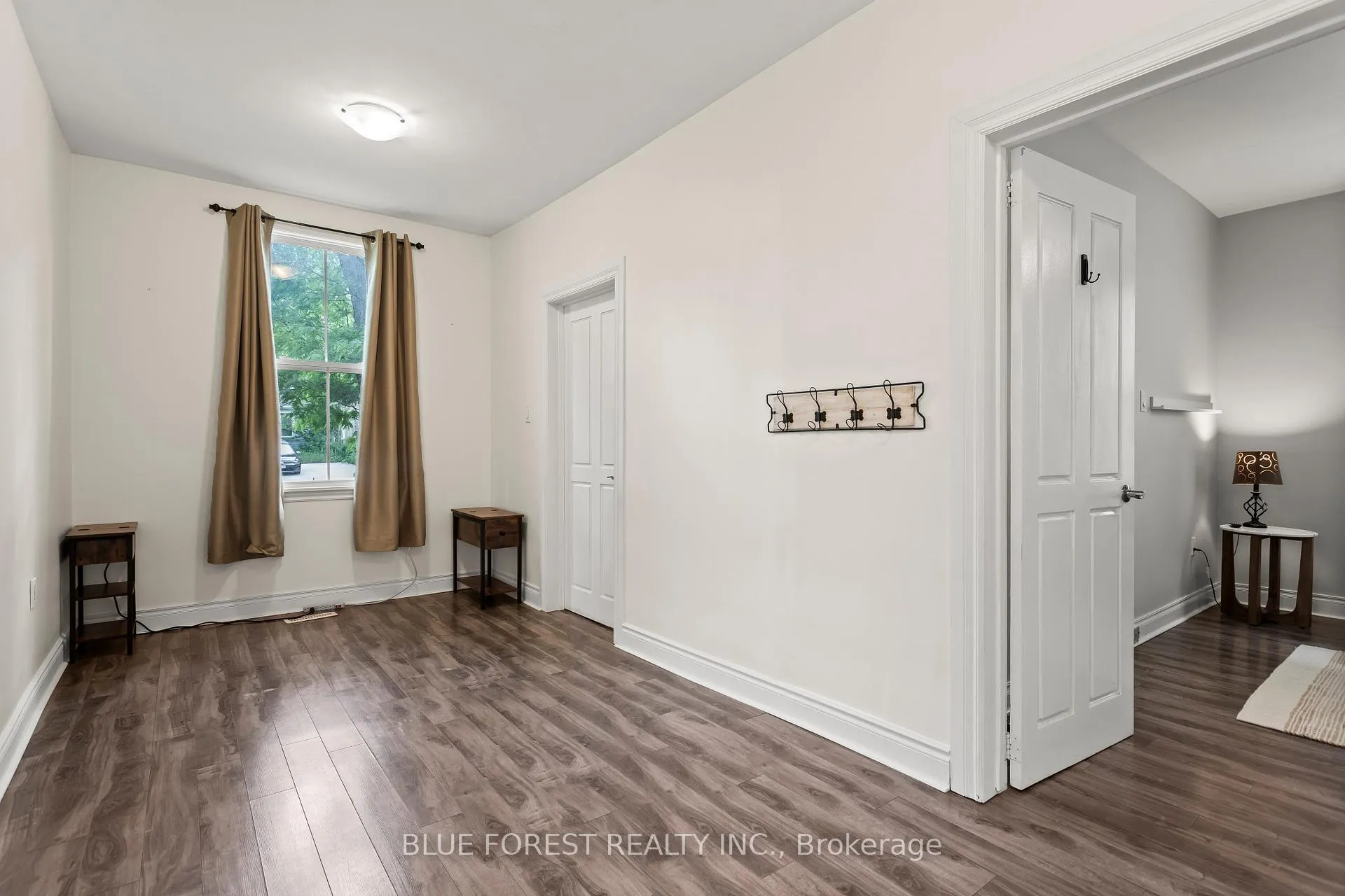 Photo 20 of 832 Queens Avenue, London, East G — HOMEH