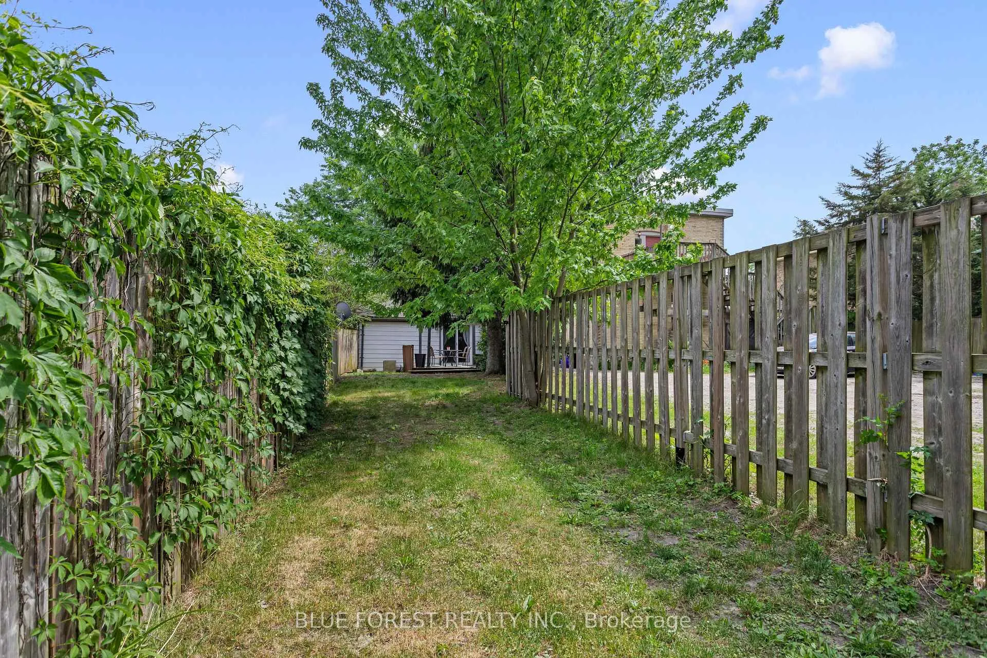 Photo 30 of 832 Queens Avenue, London, East G — HOMEH