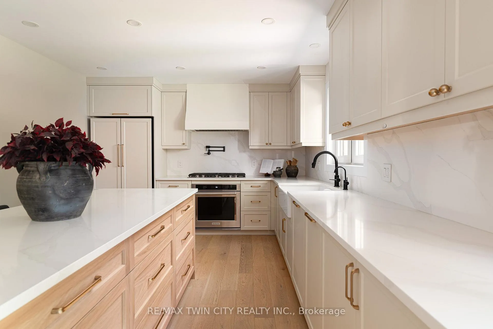 Photo 10 of 323 Calvington Place, Waterloo — HOMEH