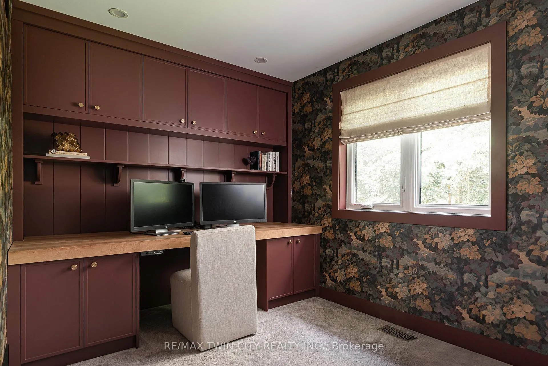 Photo 25 of 323 Calvington Place, Waterloo — HOMEH